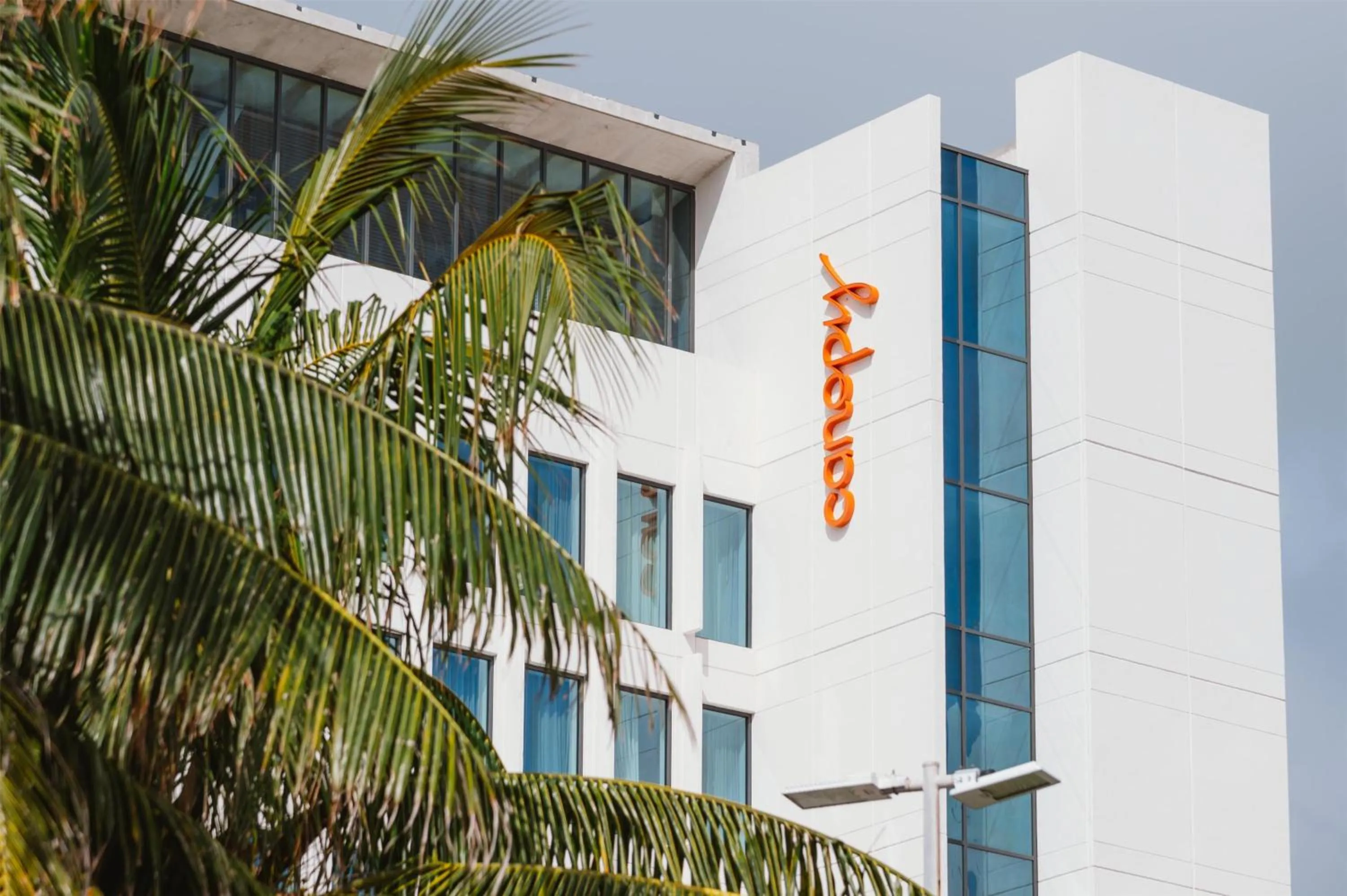 Property building in Canopy By Hilton Cancun La Isla