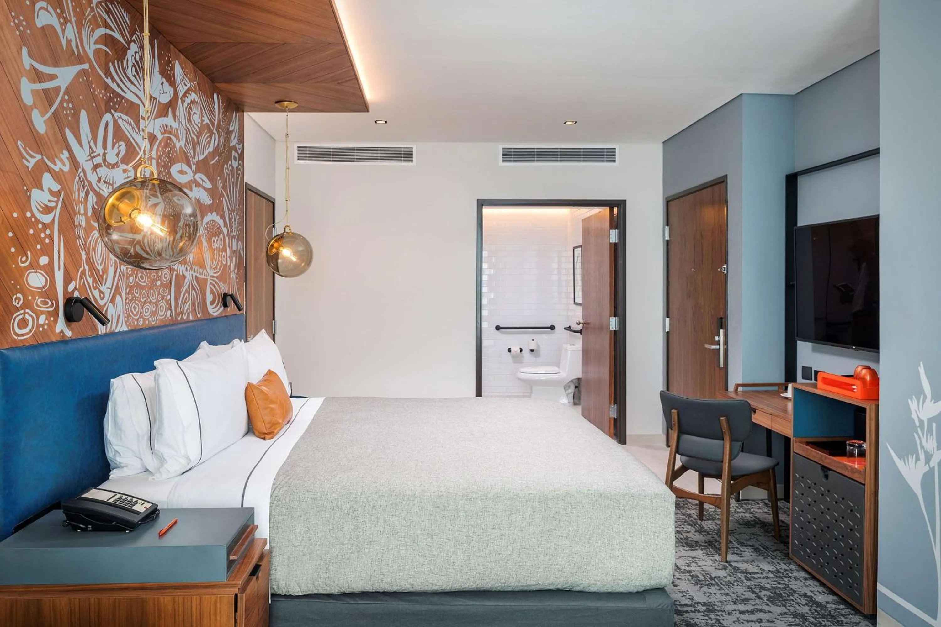 Bed in Canopy By Hilton Cancun La Isla