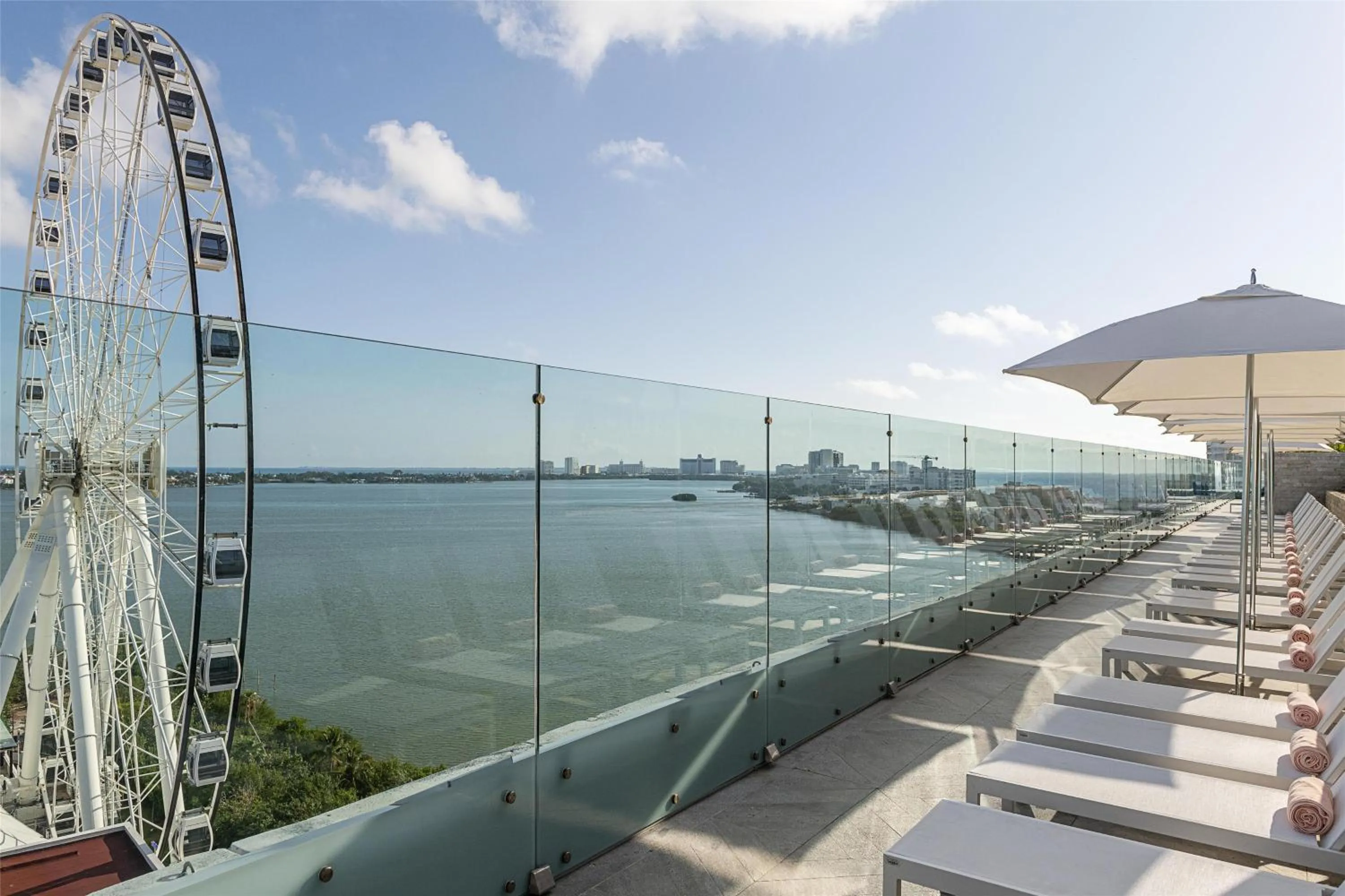 Pool view in Canopy By Hilton Cancun La Isla