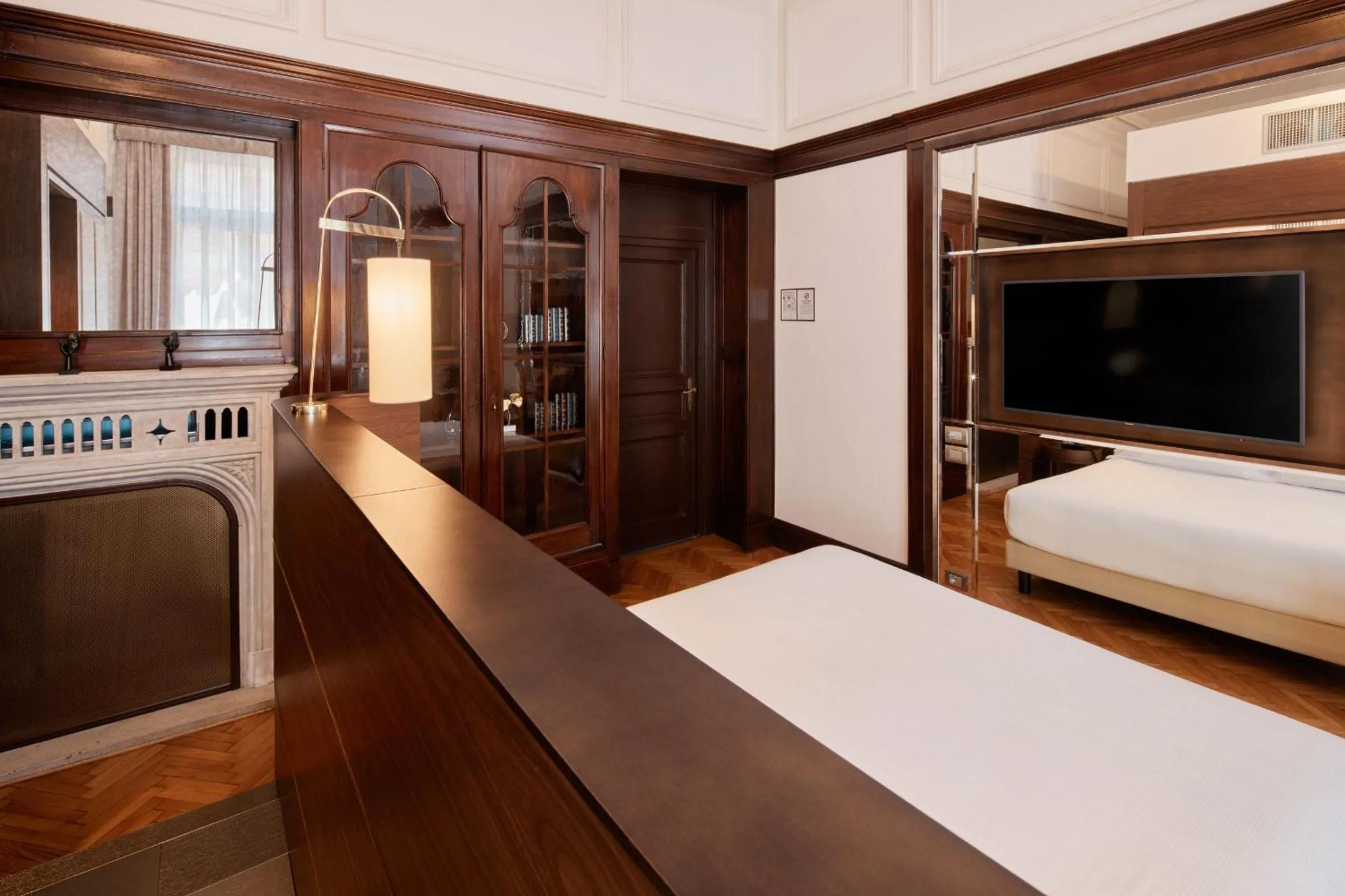 Bedroom, Bed in DoubleTree By Hilton Trieste