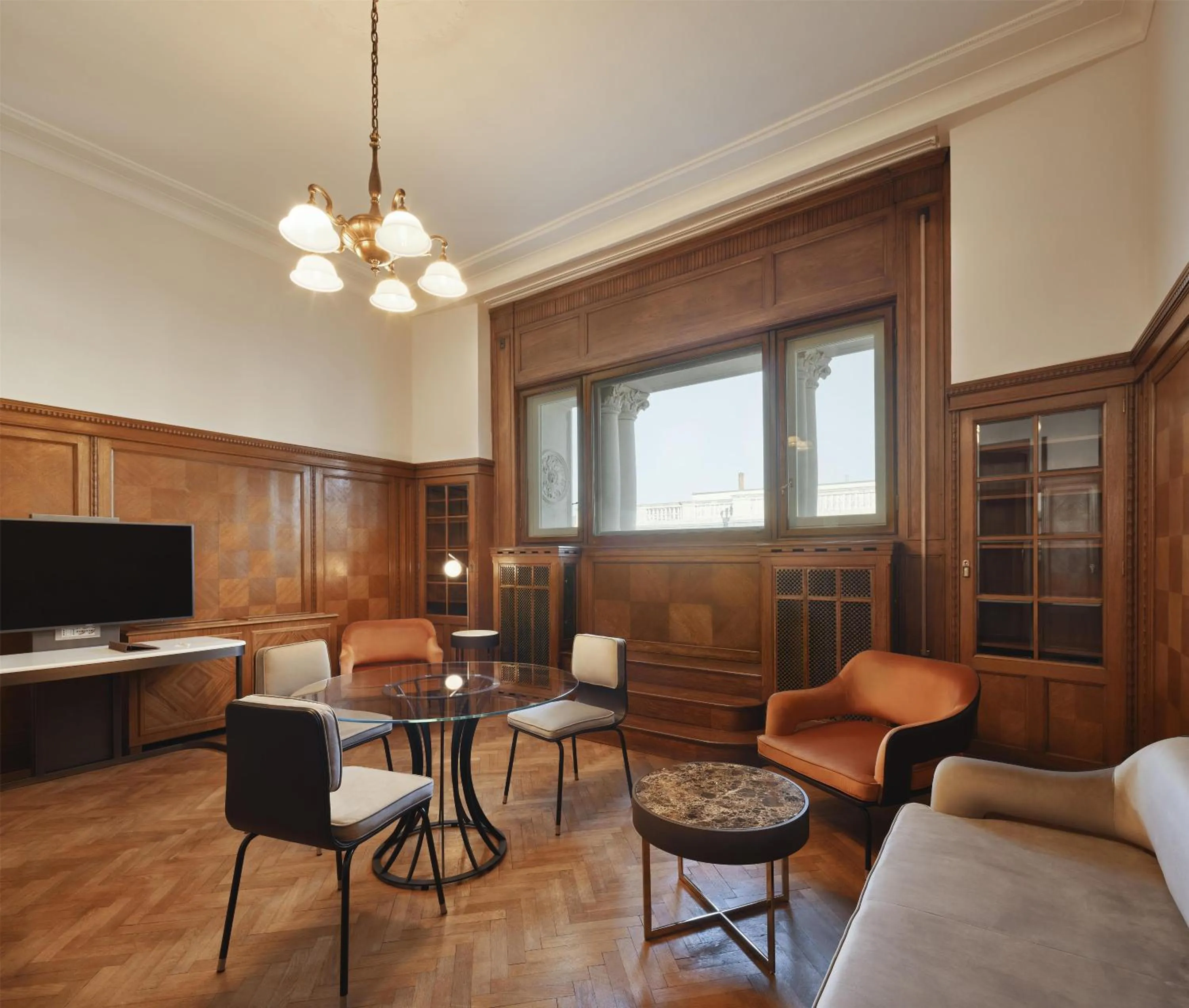 Living room in DoubleTree By Hilton Trieste