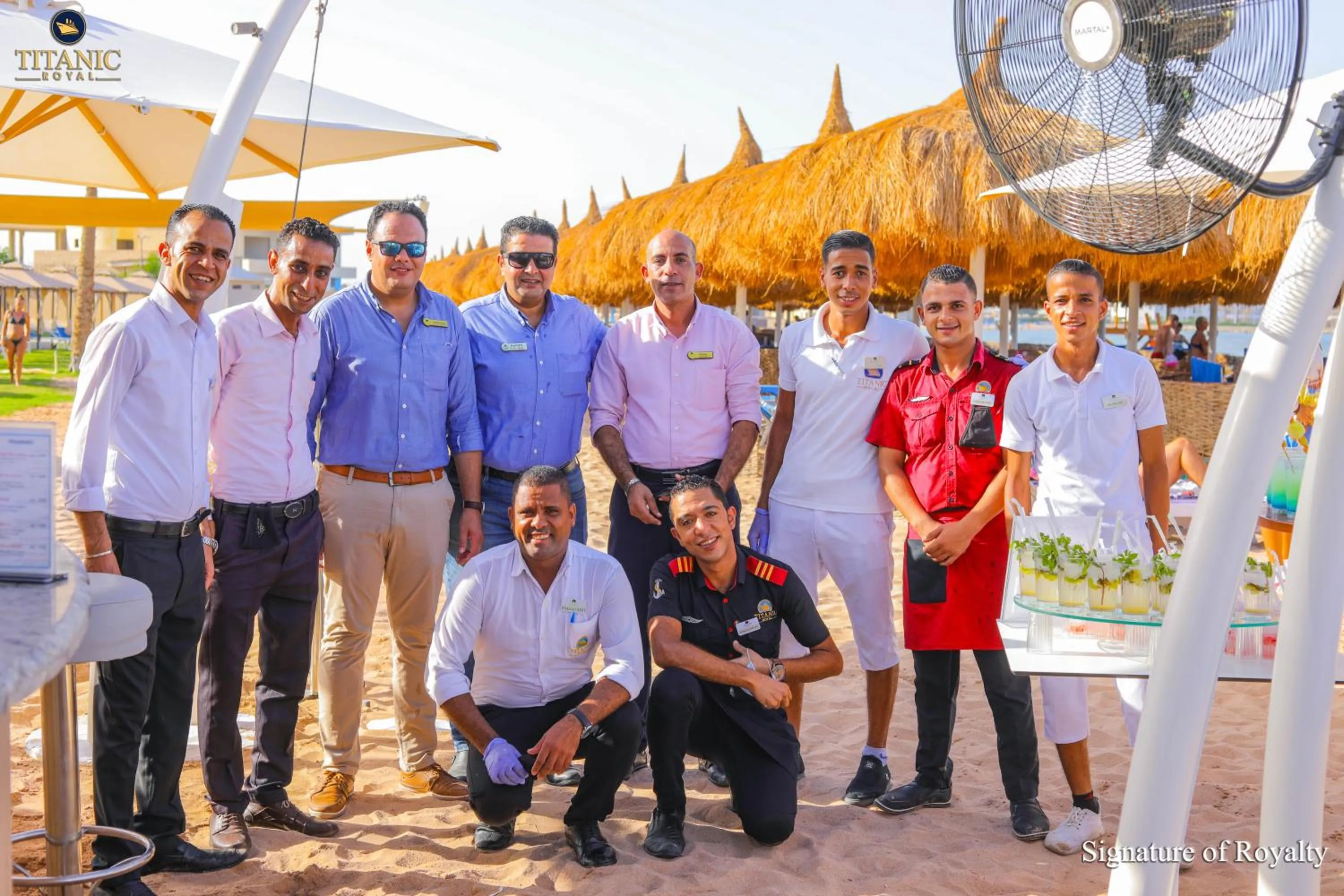 Staff in Titanic Royal-Families and Couples only