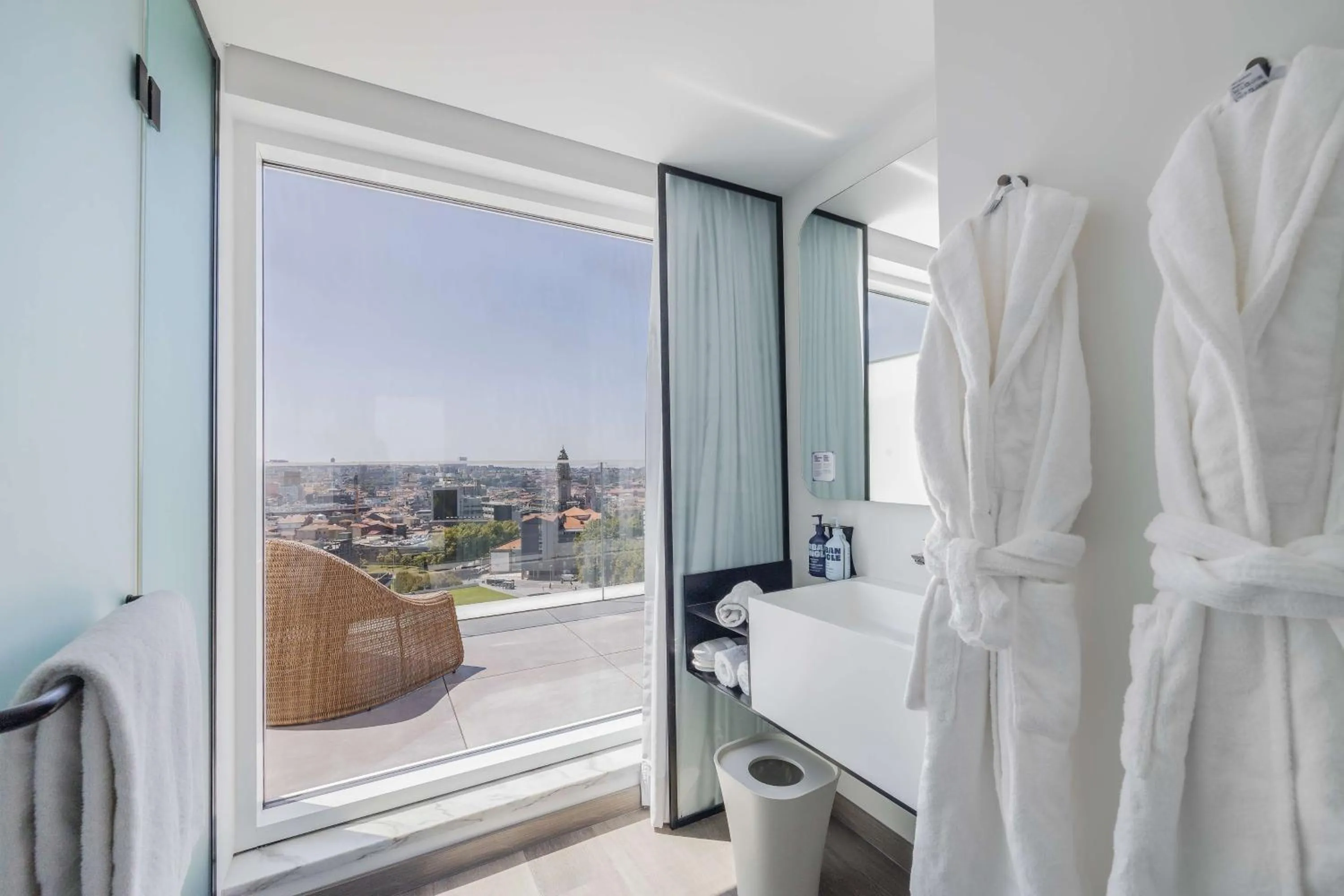 Bedroom in YOTEL Porto