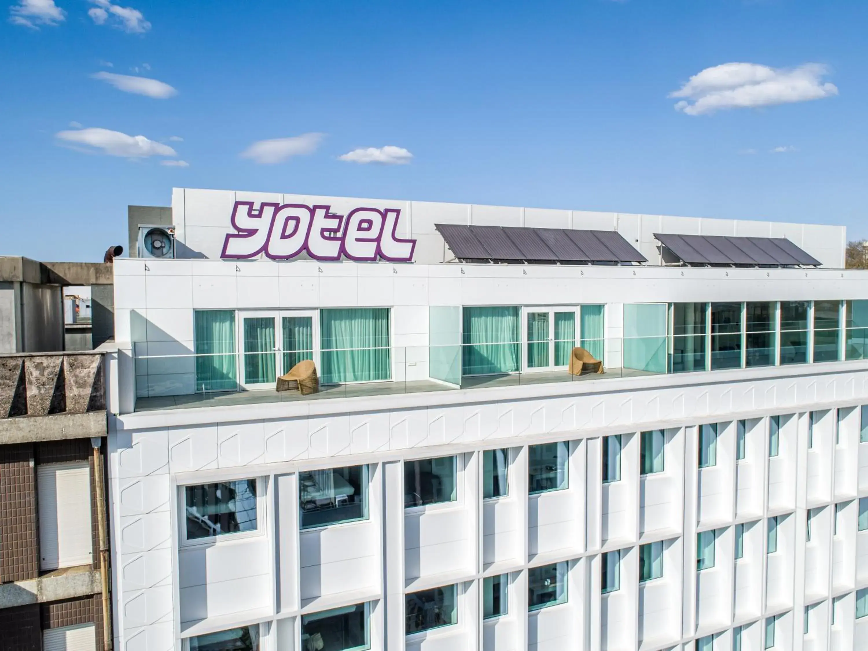 Property building in YOTEL Porto Property building in YOTEL Porto