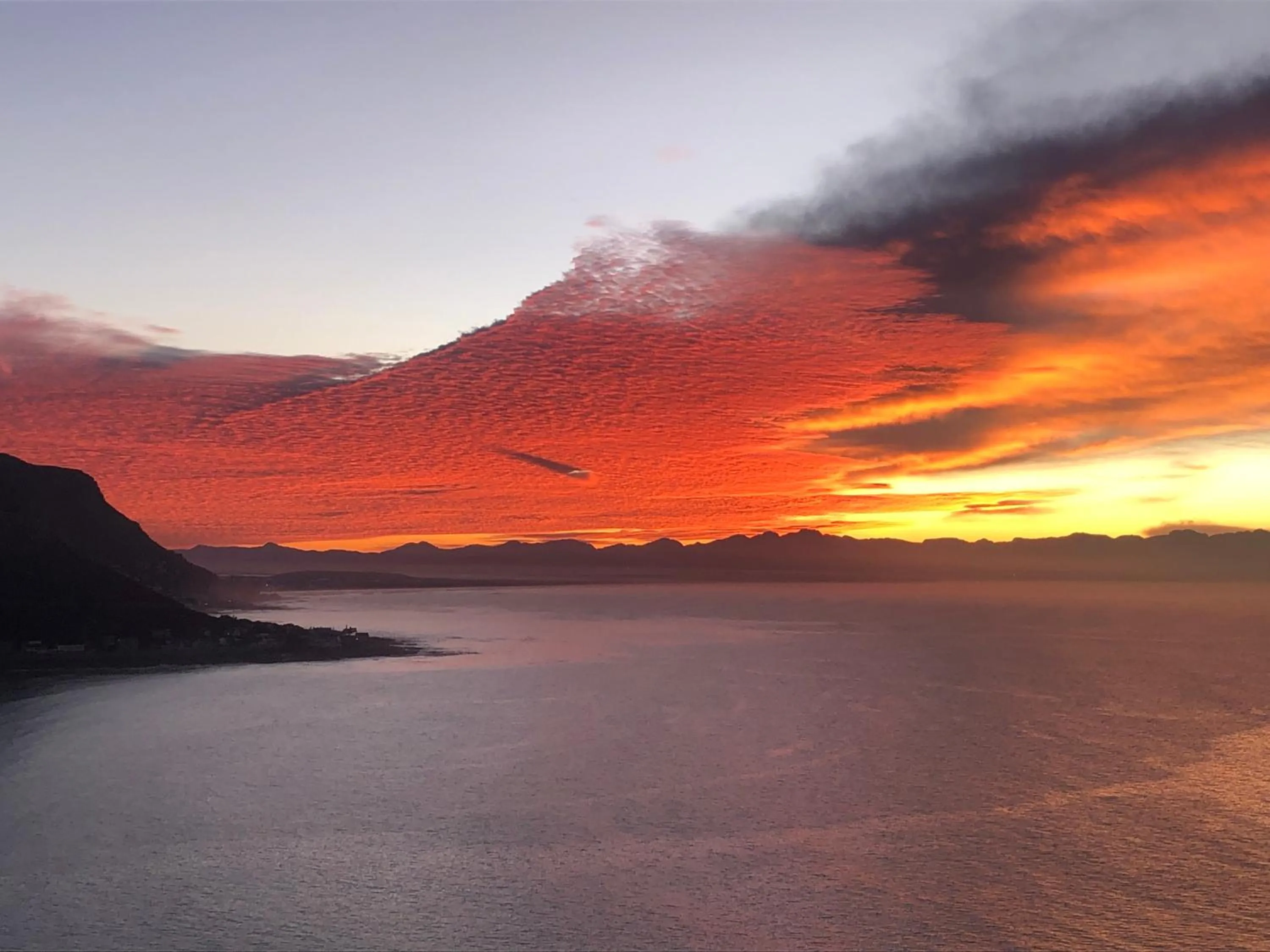 Sunrise in 1 Mountain Rd Boutique B & B