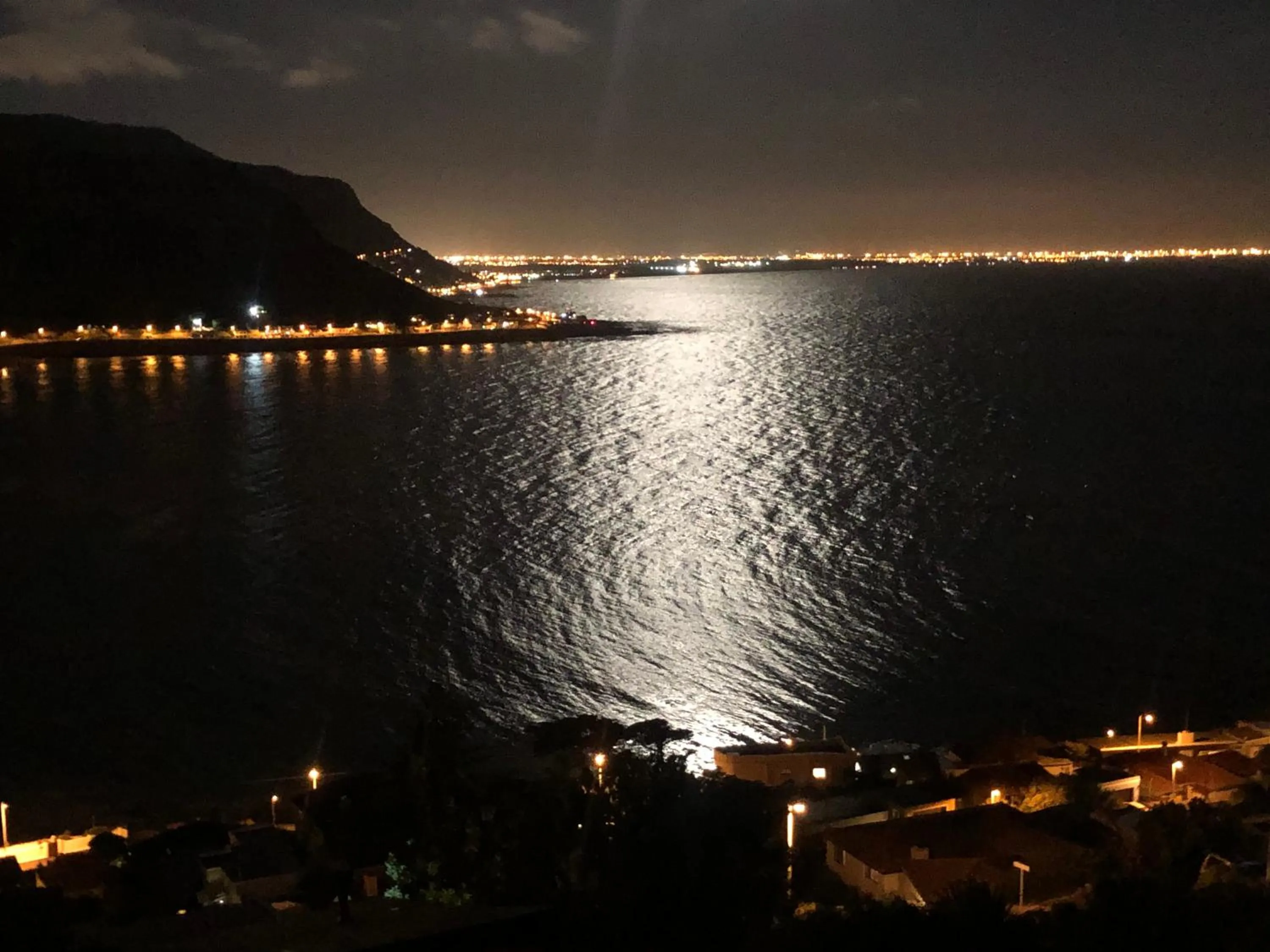 Night in 1 Mountain Rd Boutique B & B