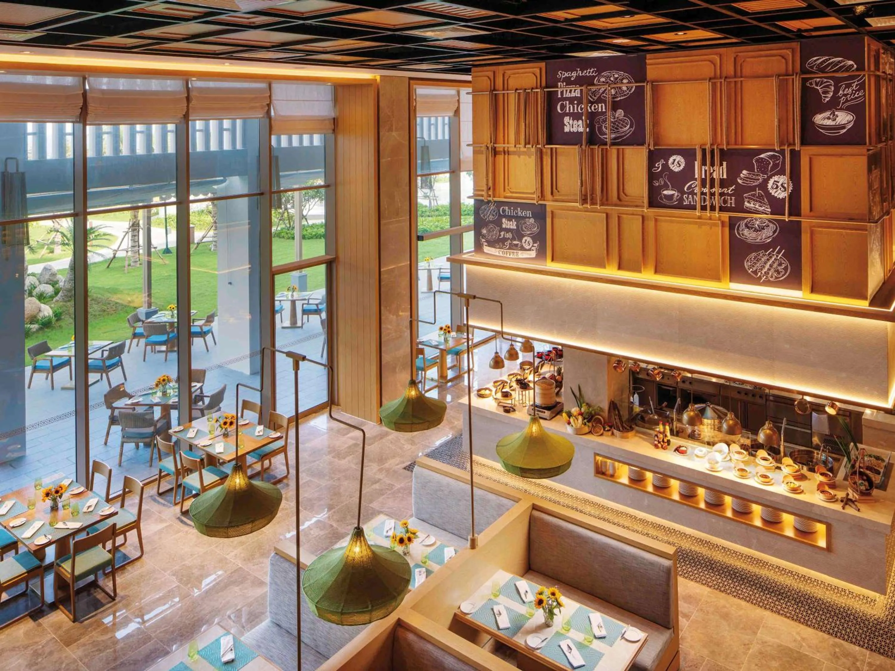 Restaurant/places to eat in Mövenpick Resort Cam Ranh