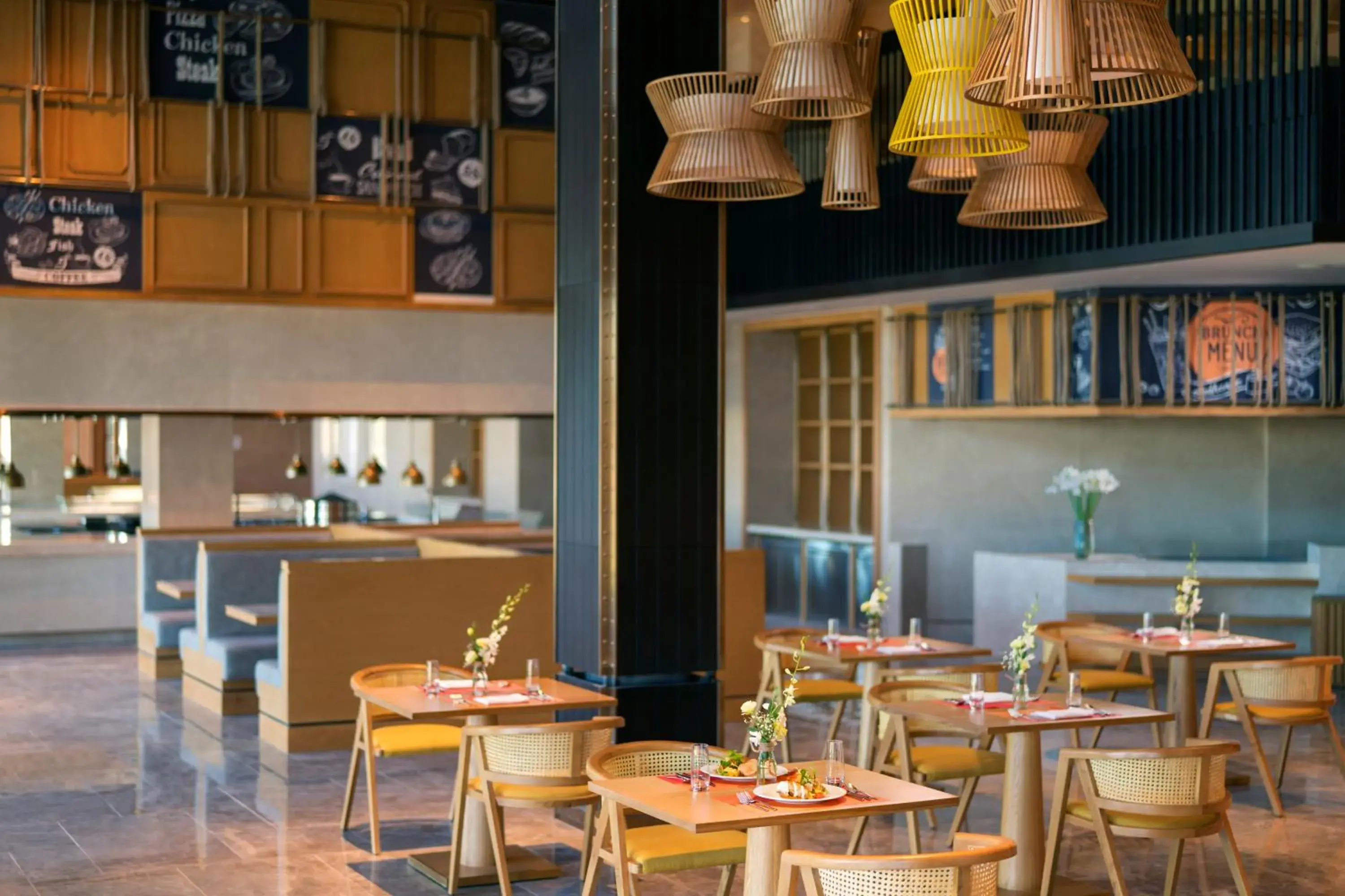 Restaurant/places to eat in Mövenpick Resort Cam Ranh Restaurant/places to eat in Mövenpick Resort Cam Ranh