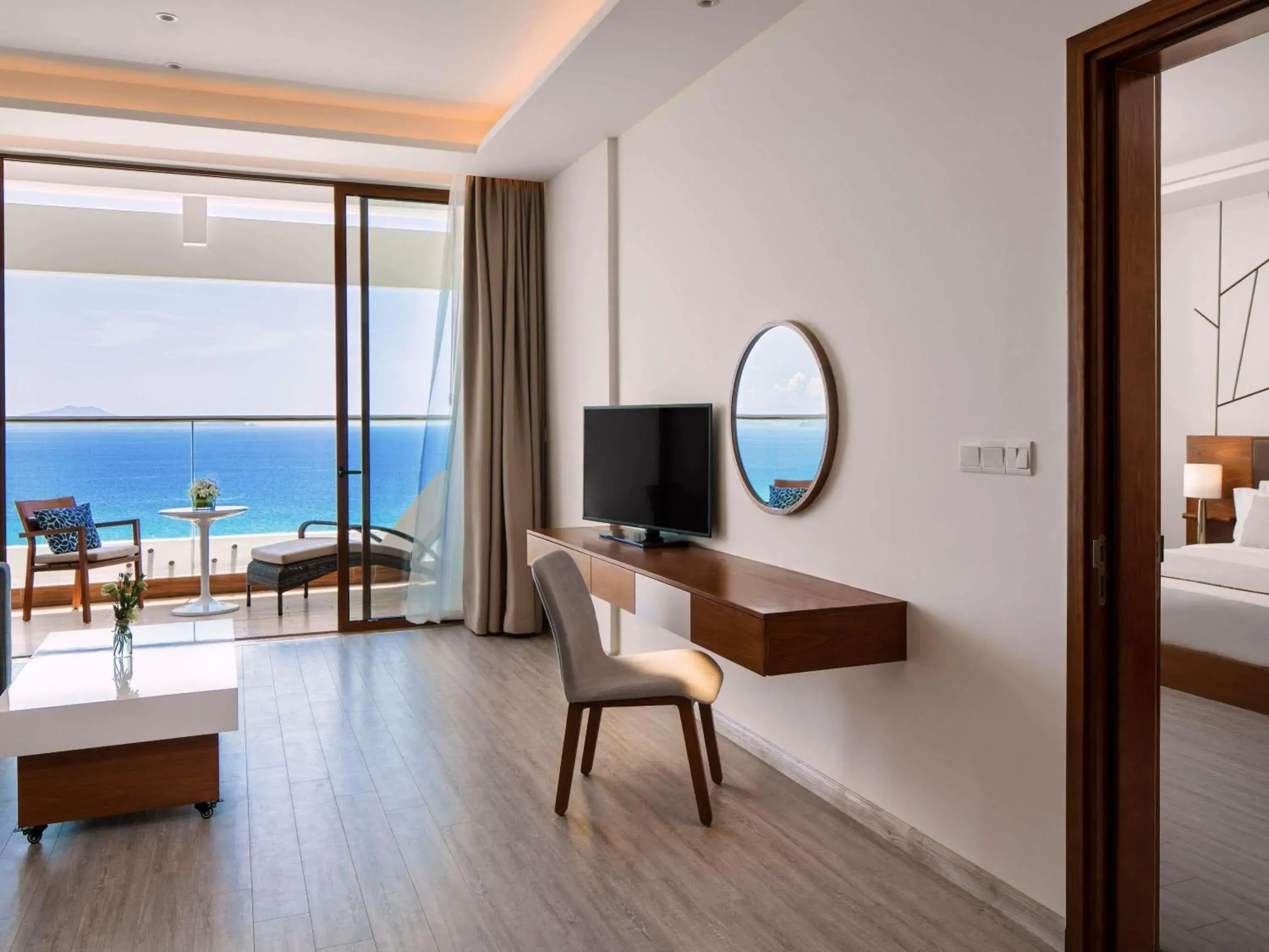 Bedroom, Bed in Mövenpick Resort Cam Ranh Bedroom, Bed in Mövenpick Resort Cam Ranh