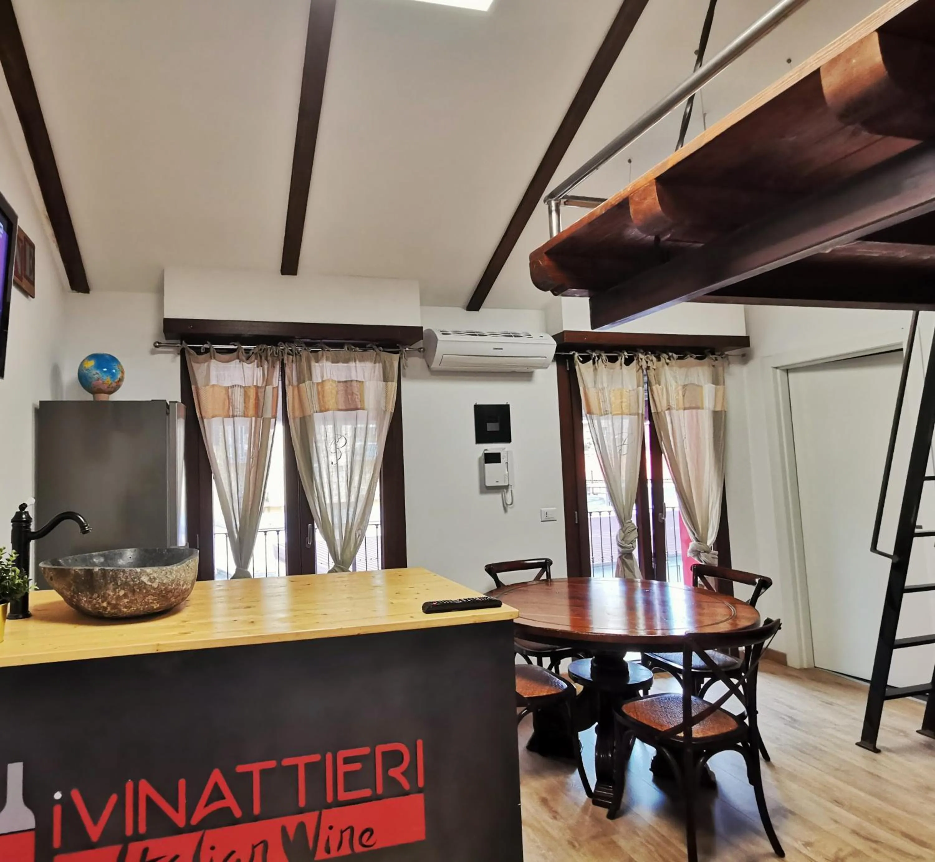 Regis B&B Camere centro storico