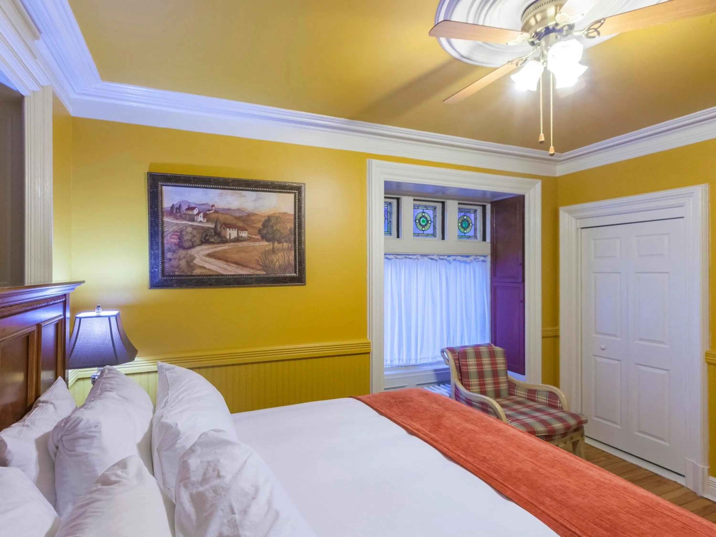 Bedroom in Chipman Hill Suites - Sydney Street