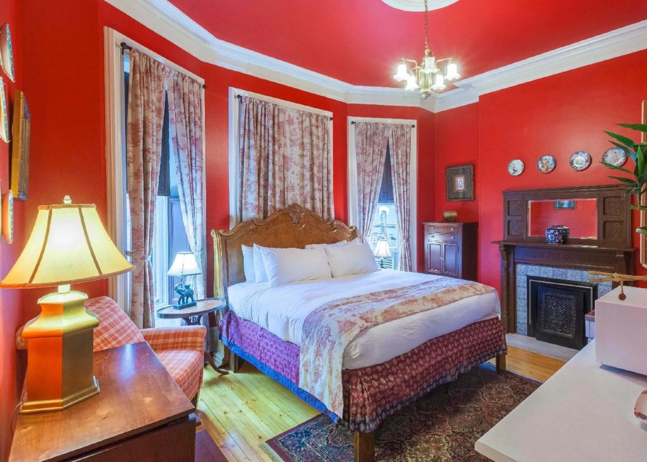 Bed in Chipman Hill Suites - Sydney Street