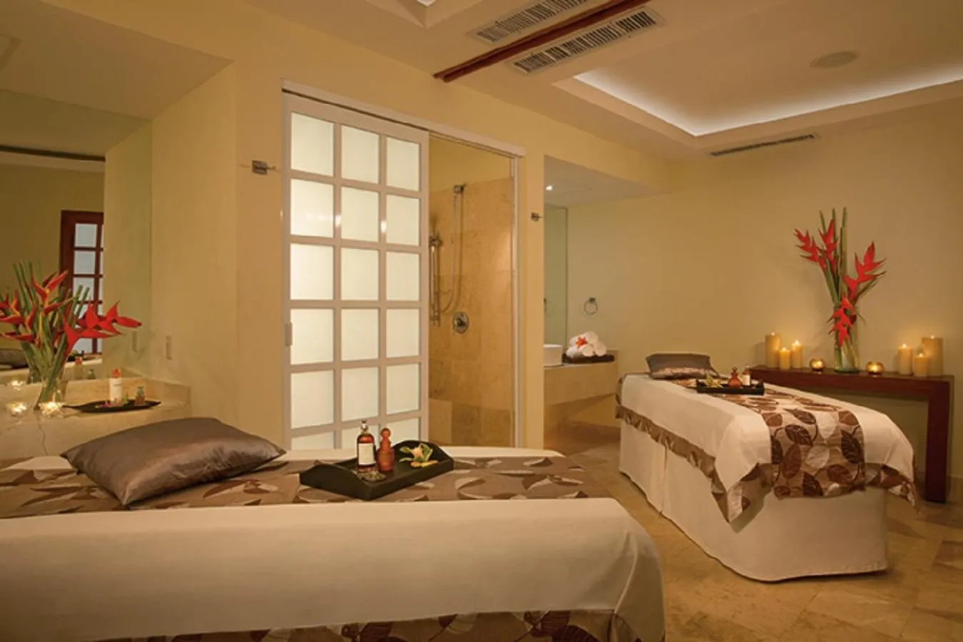 Massage, Bed in Dreams Sands Cancun Resort & Spa