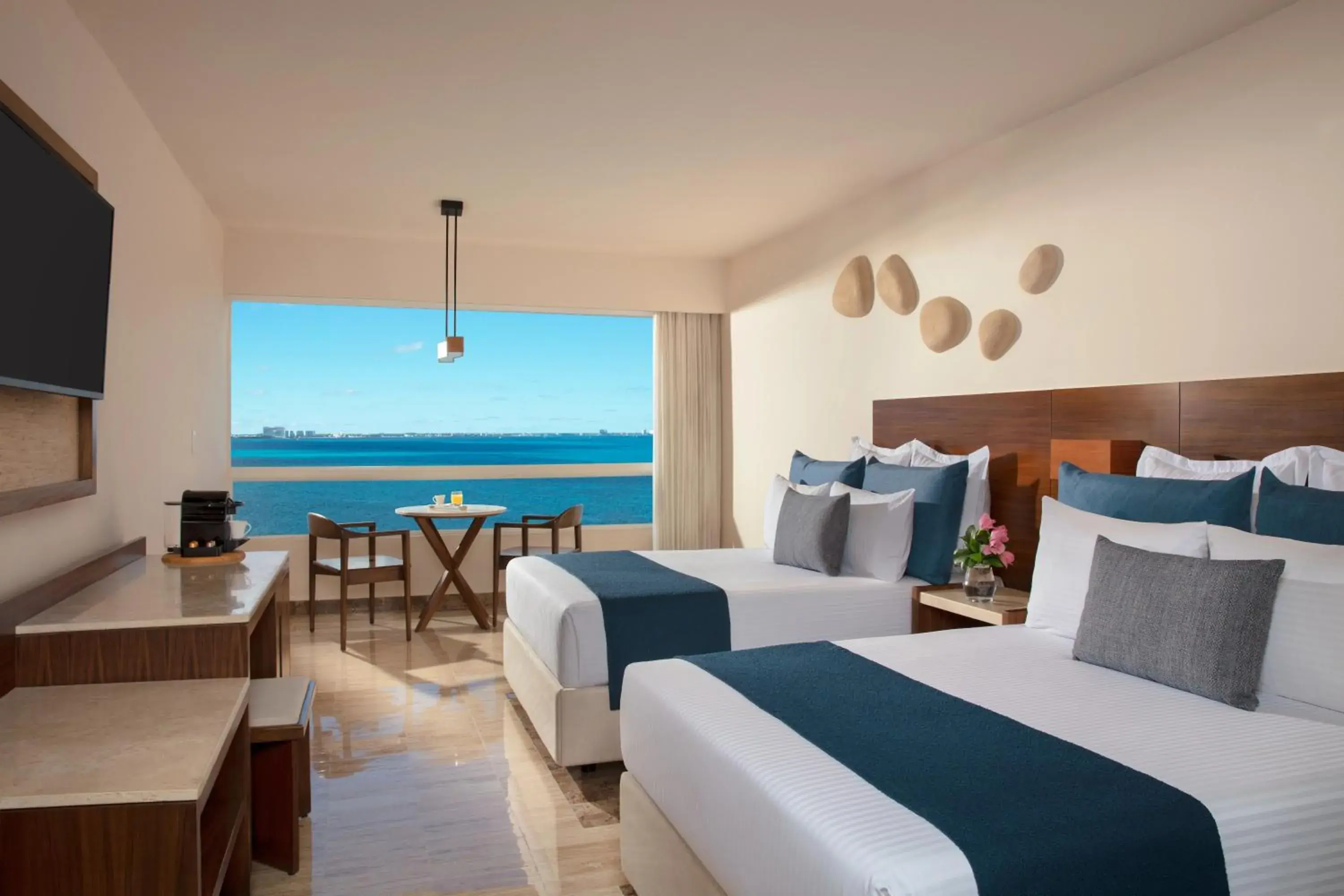 Bed in Dreams Sands Cancun Resort & Spa Bed in Dreams Sands Cancun Resort & Spa