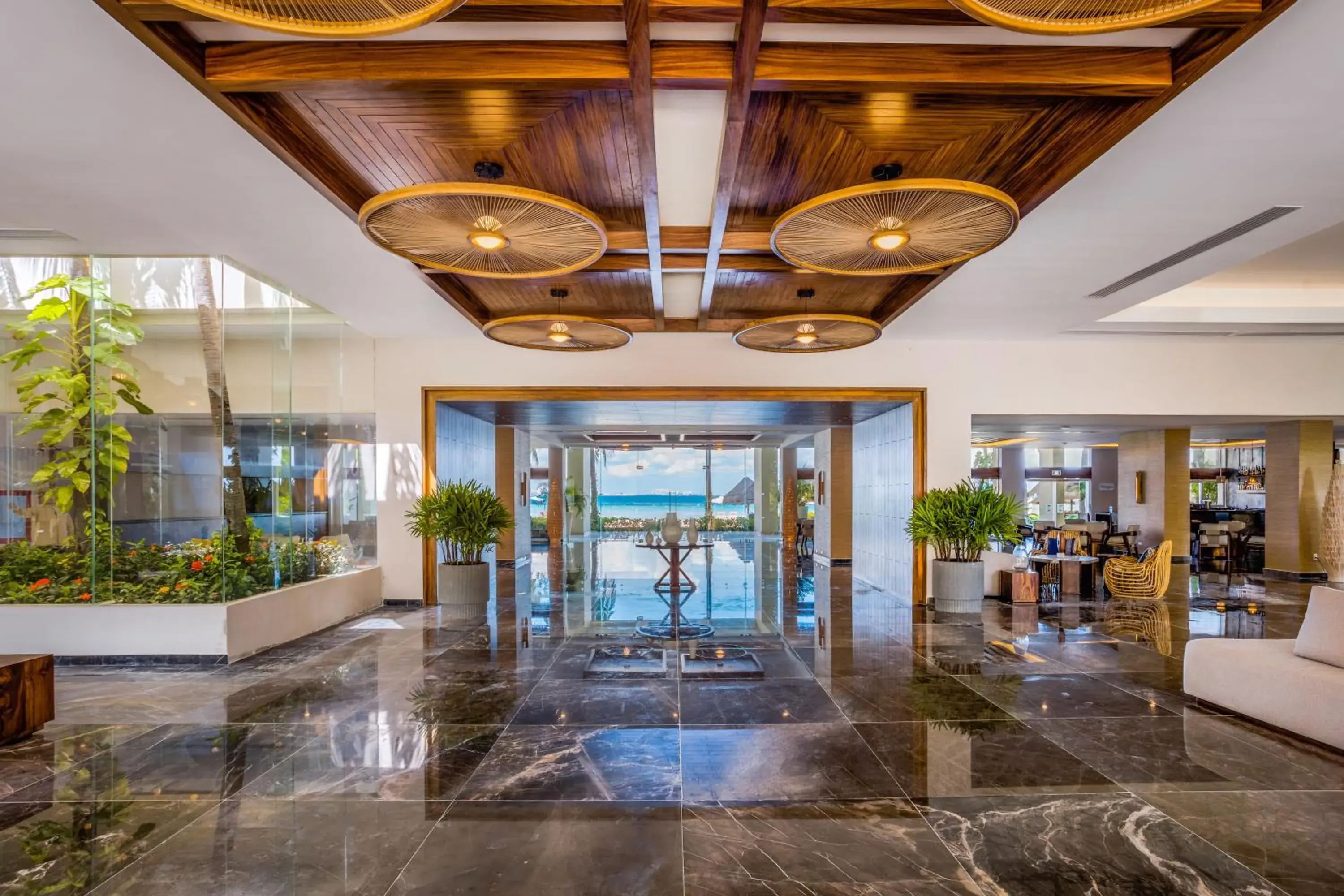 Lobby or reception in Dreams Sands Cancun Resort & Spa Lobby or reception in Dreams Sands Cancun Resort & Spa