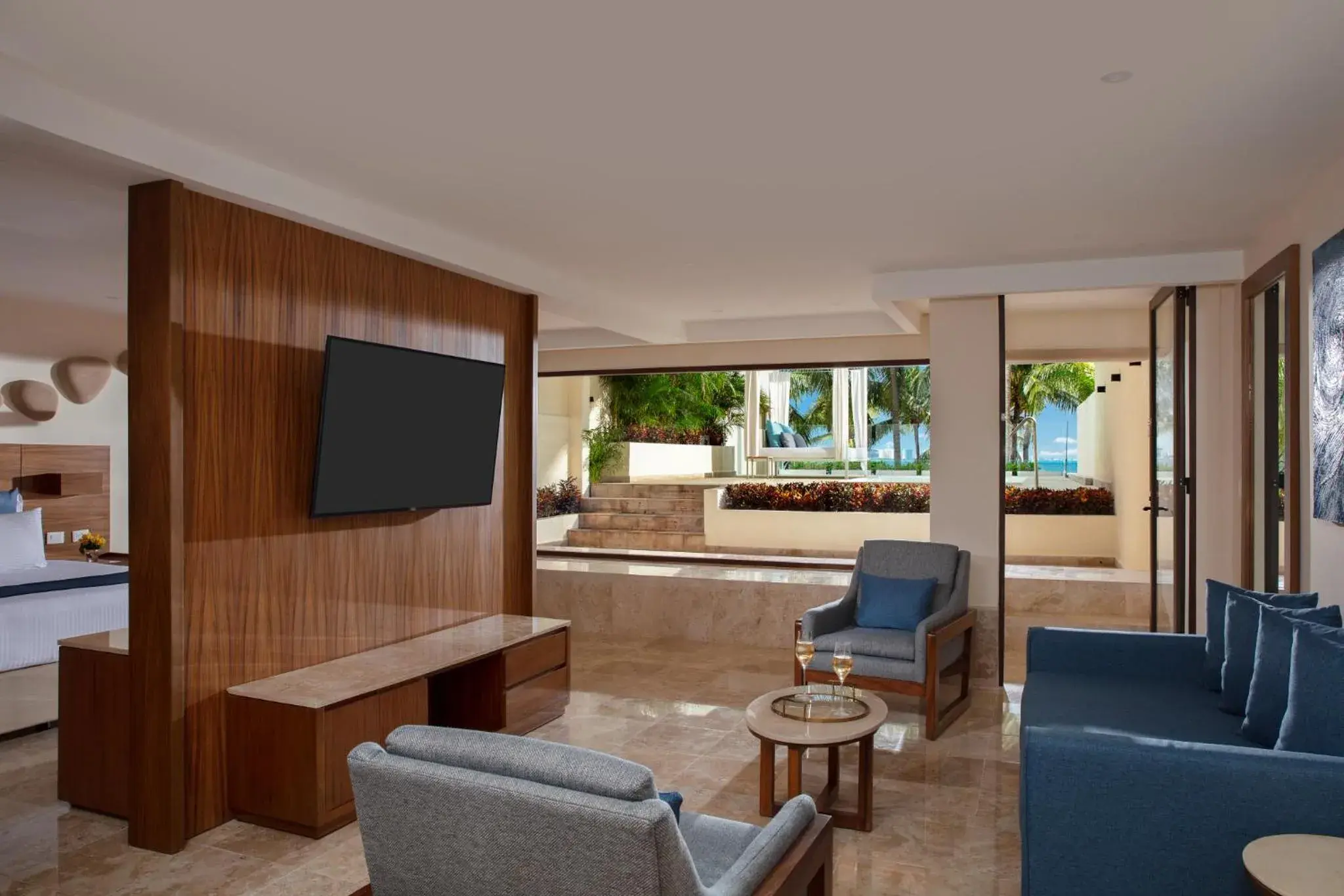 Living room in Dreams Sands Cancun Resort & Spa Living room in Dreams Sands Cancun Resort & Spa