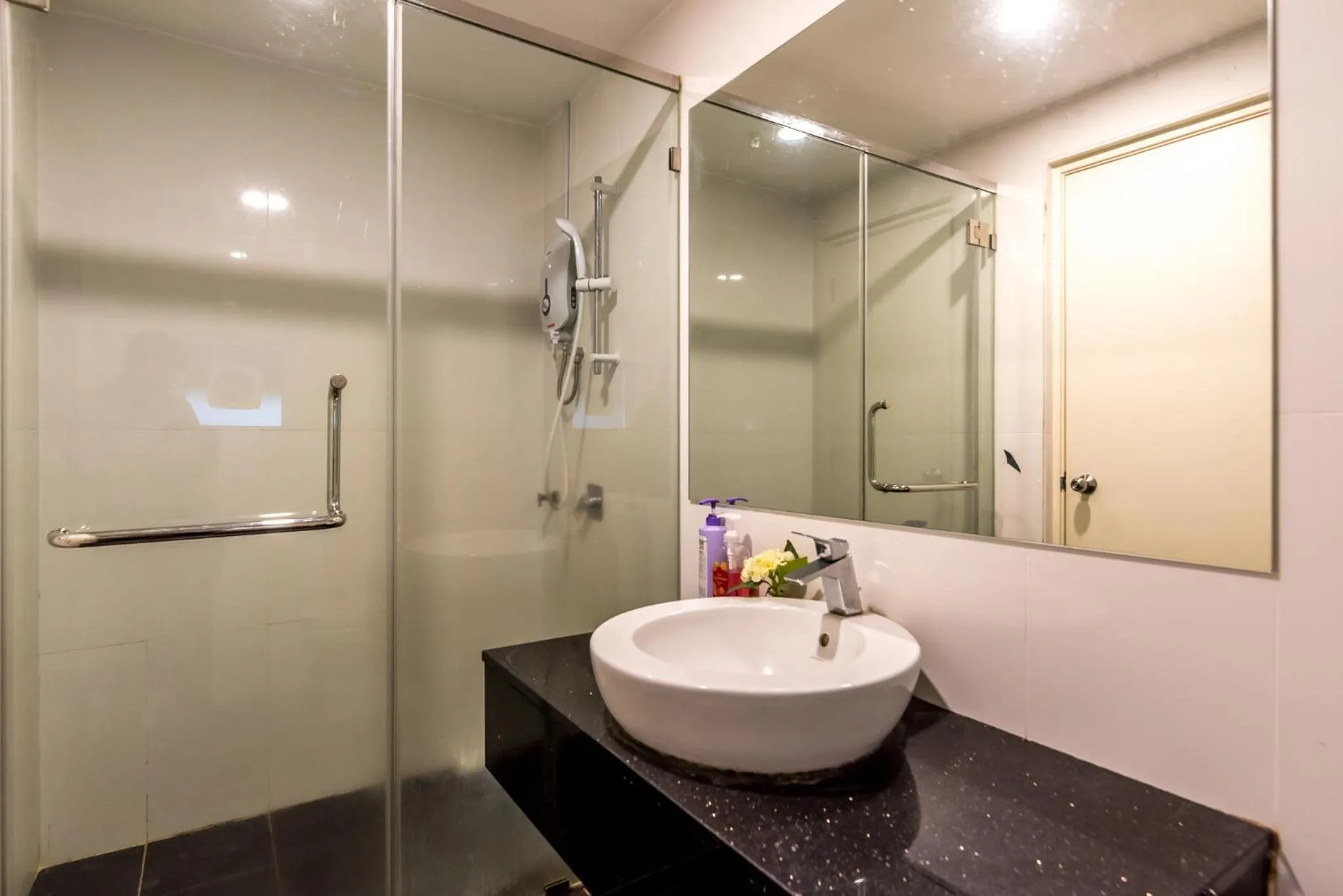 Maritime Luxury Suite By J&K Homestay