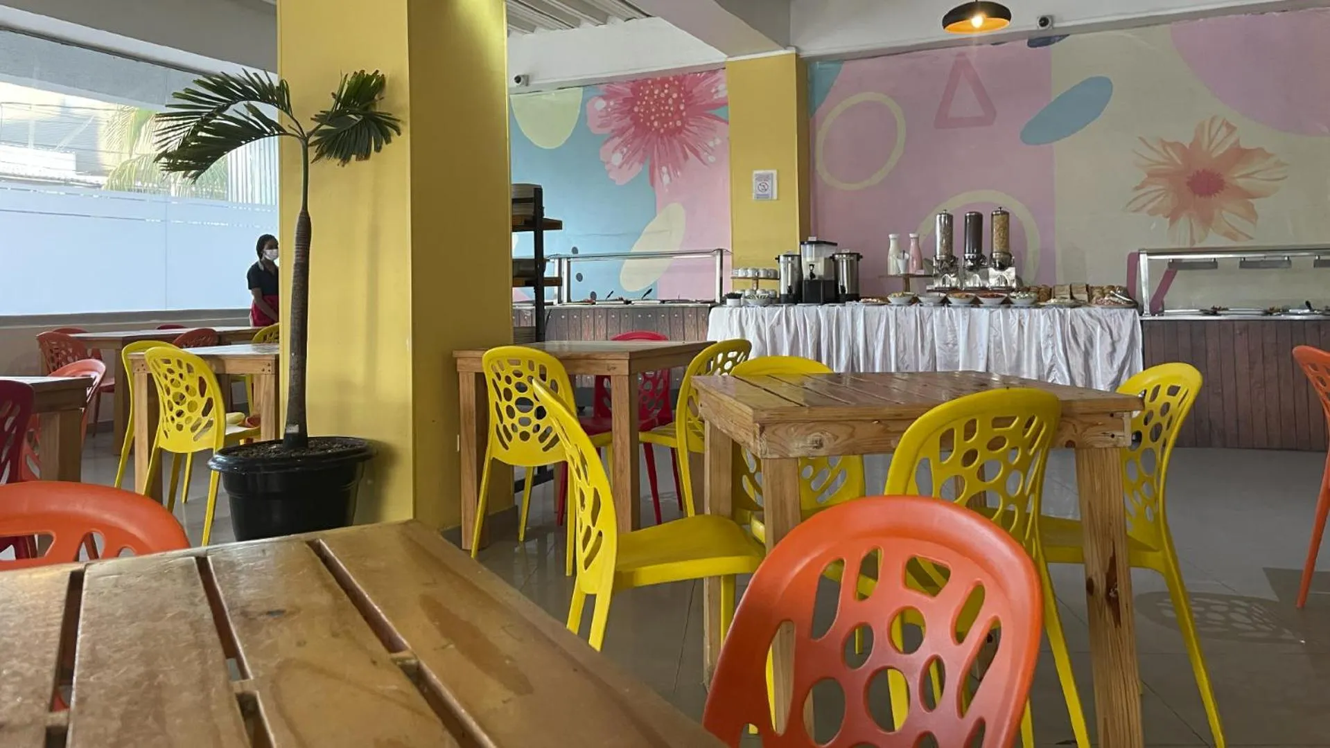 Restaurant/places to eat in Hotel Toné by On vacation