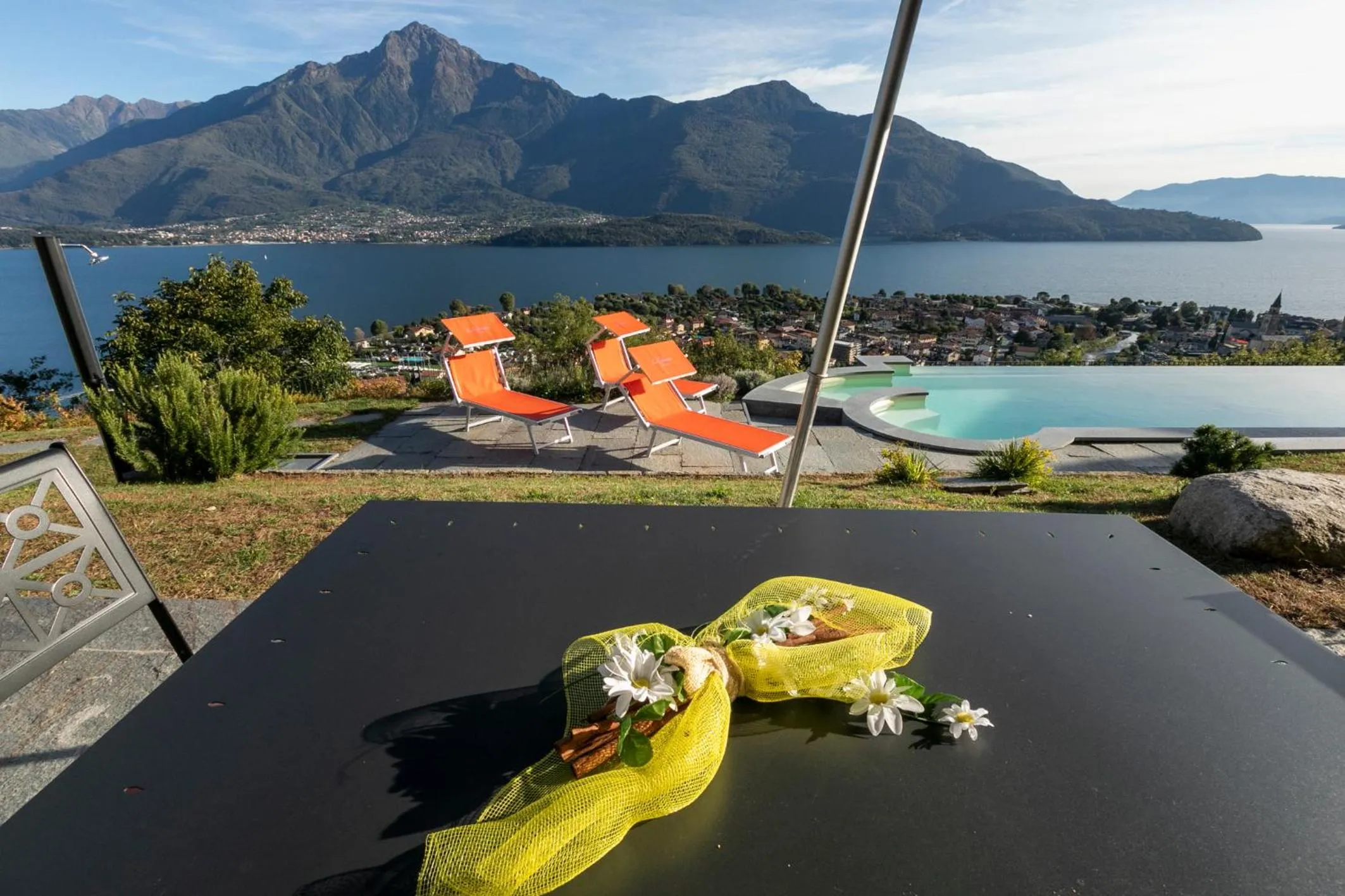 Garden view in La Collinetta Apartments