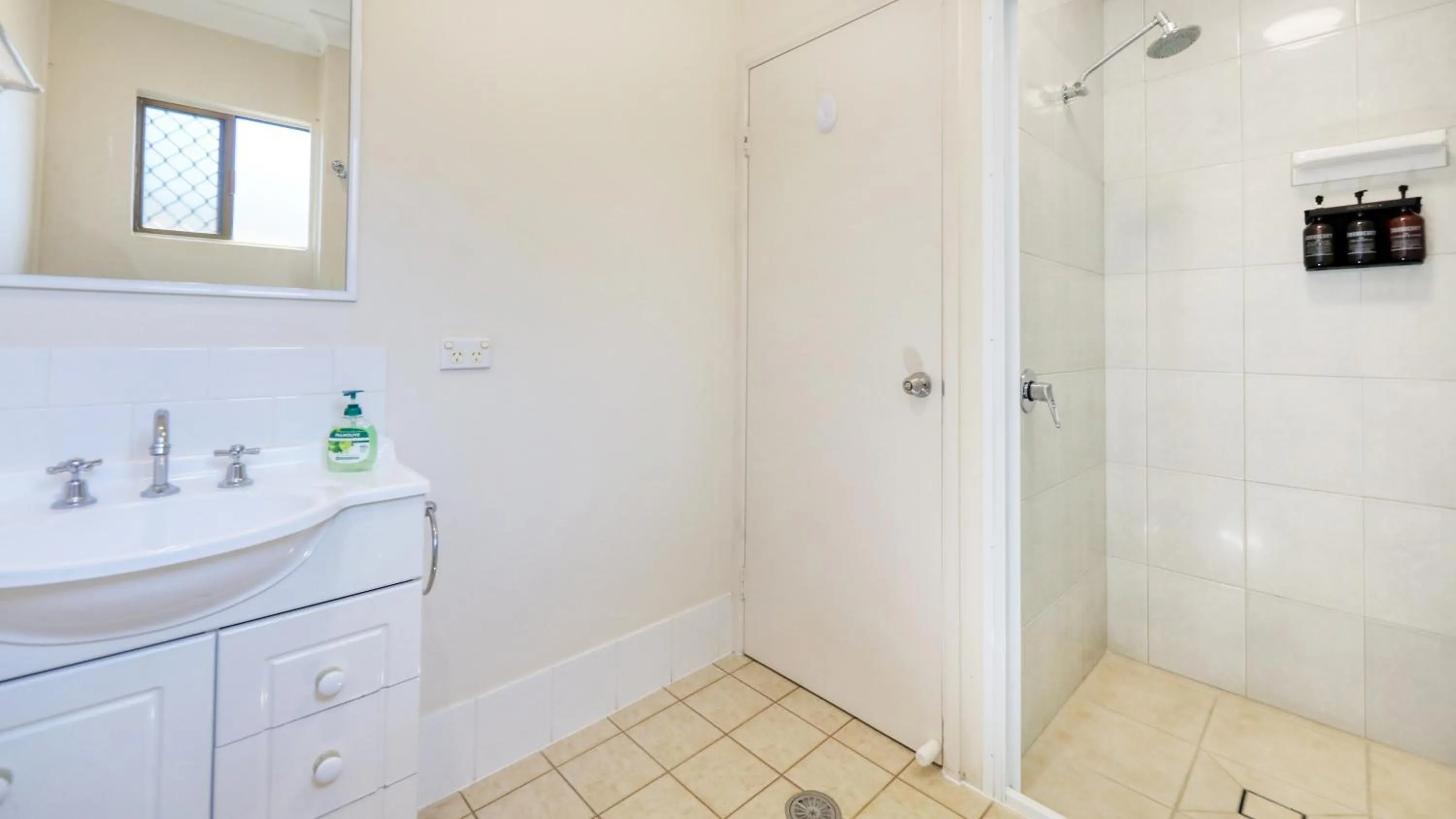 Bathroom in Alstonville Settlers Motel