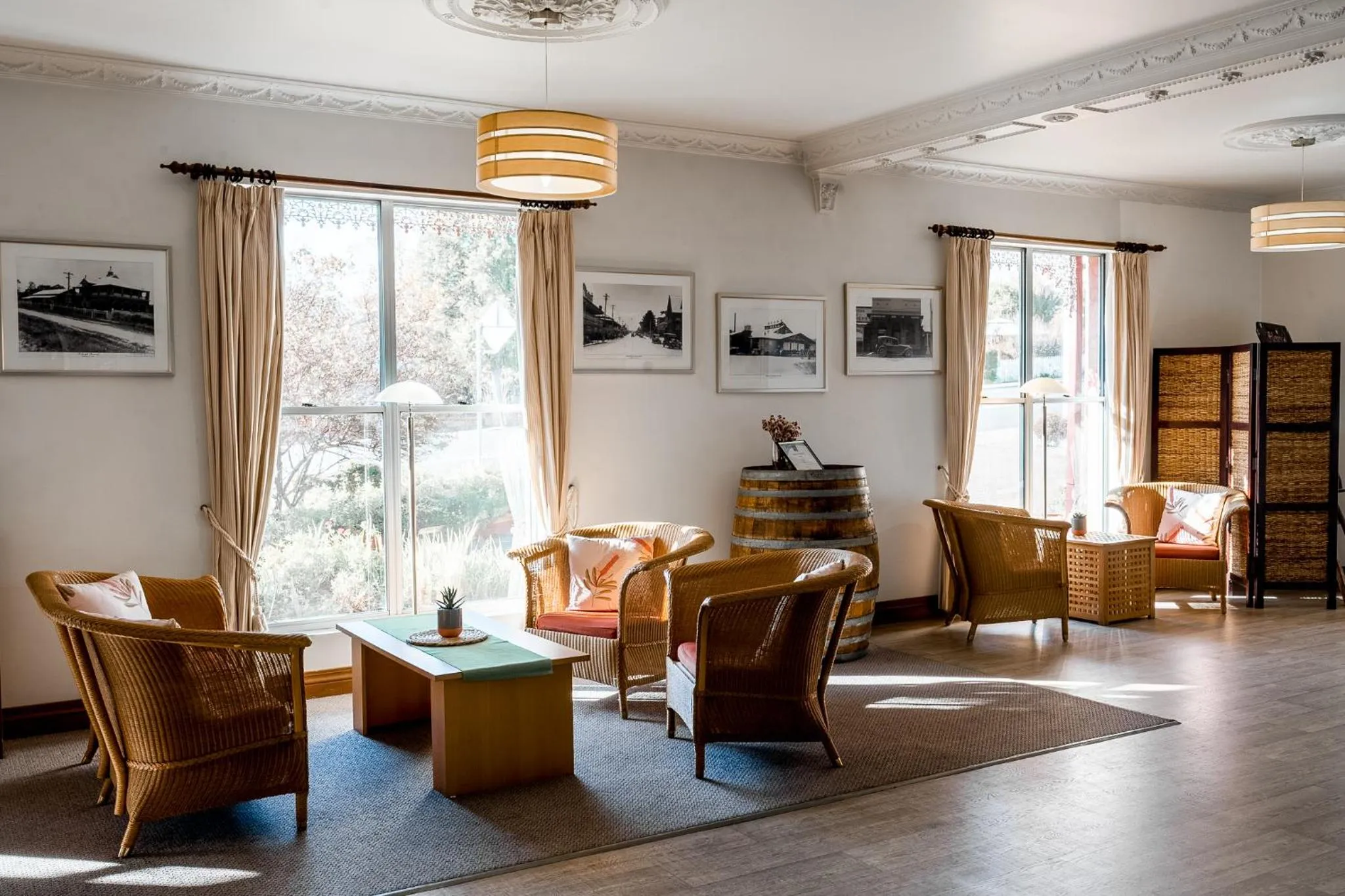 Restaurant/places to eat in The Henry Parkes Tenterfield