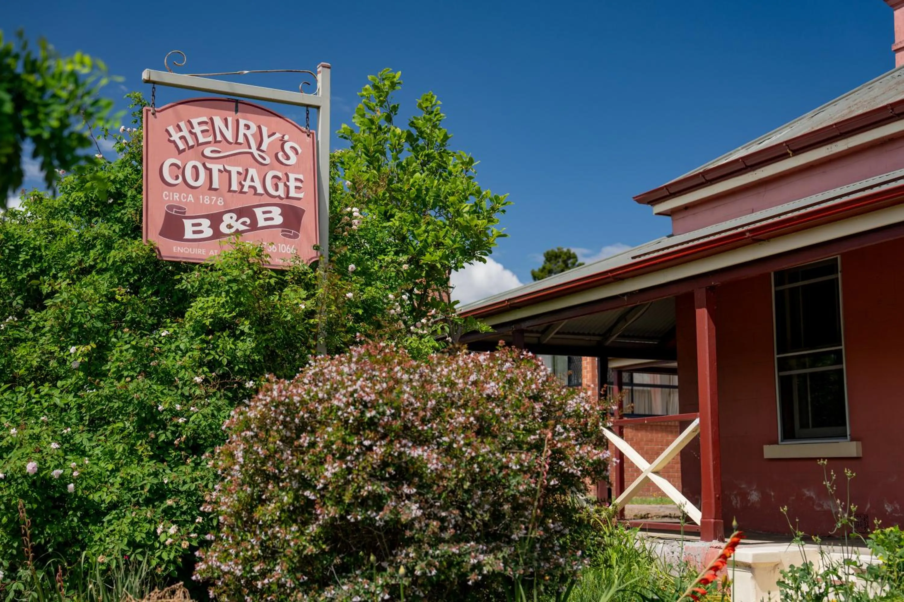 Property building in The Henry Parkes Tenterfield