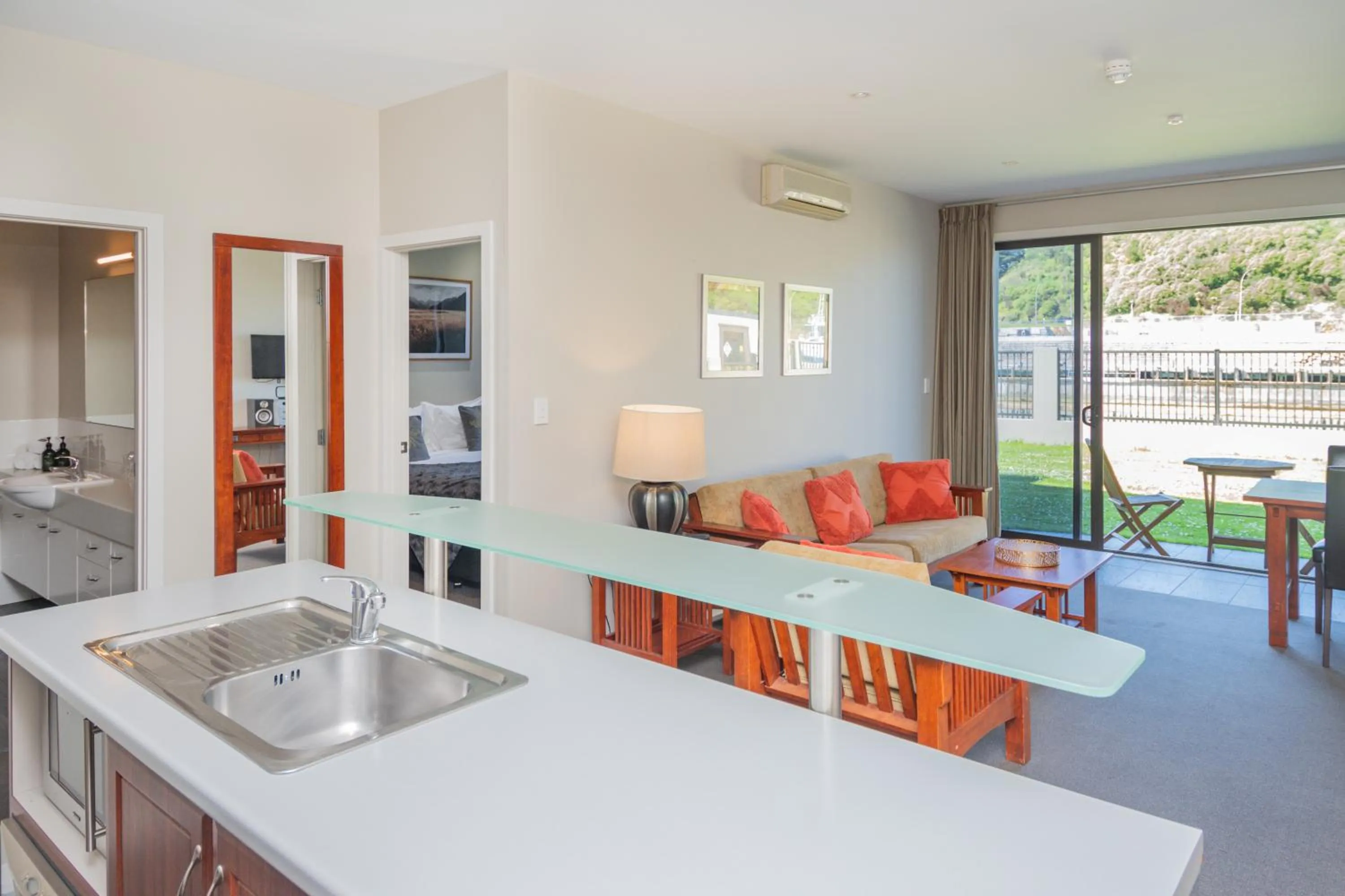 Photo of the whole room in Portside Hotel Gisborne