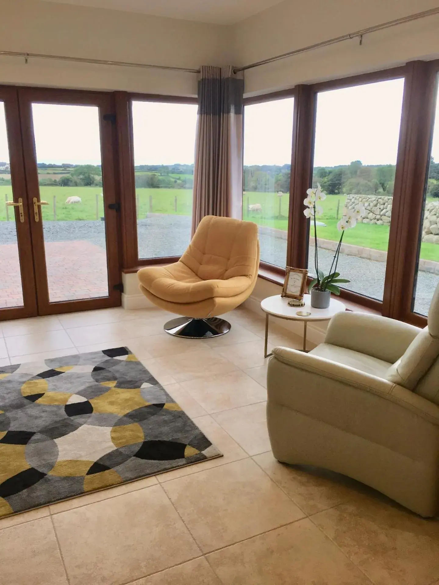 Living room in Mourne Country House Bed and Breakfast Living room in Mourne Country House Bed and Breakfast
