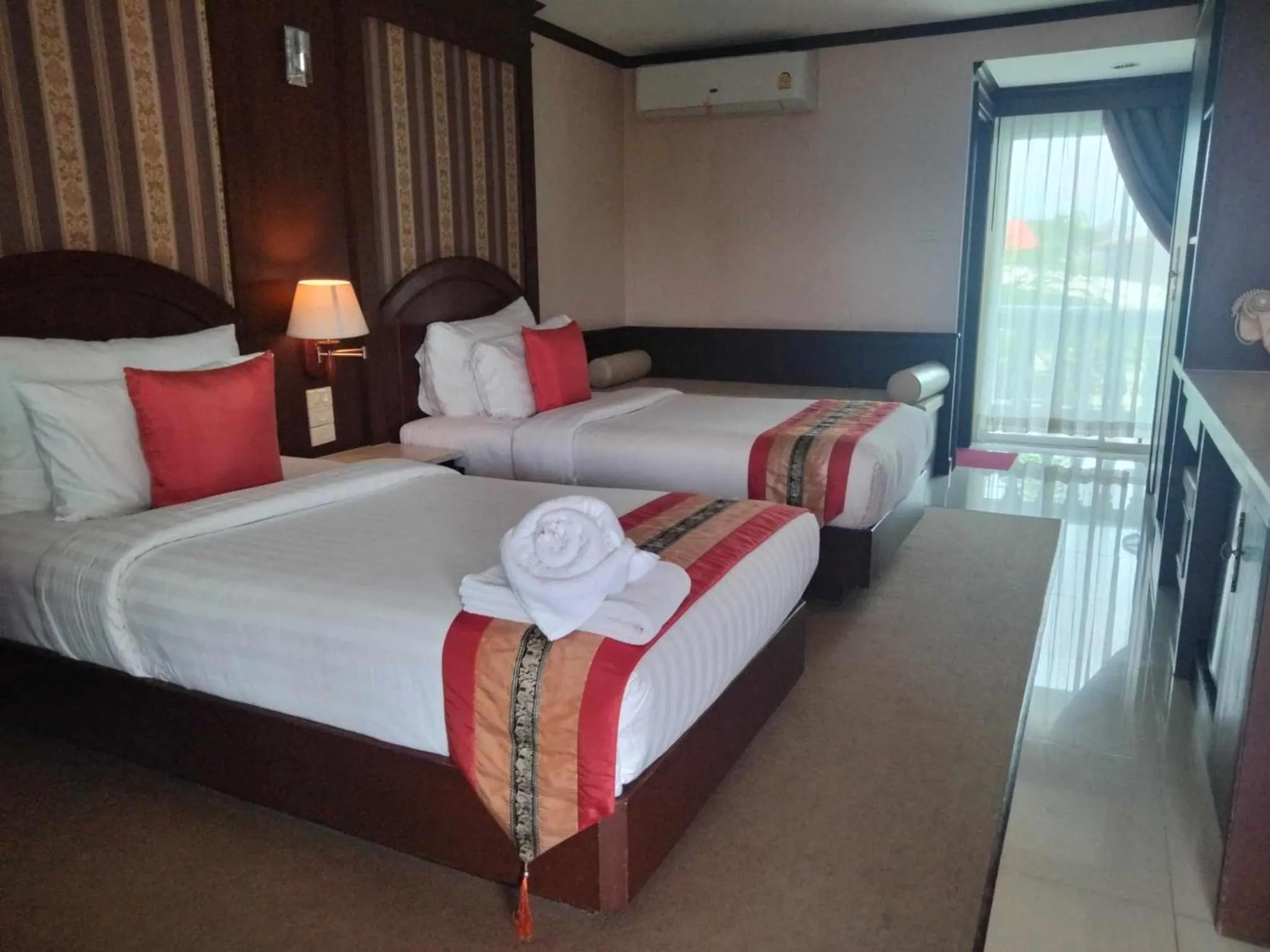 Bed in The Lion King Hotel Udonthani