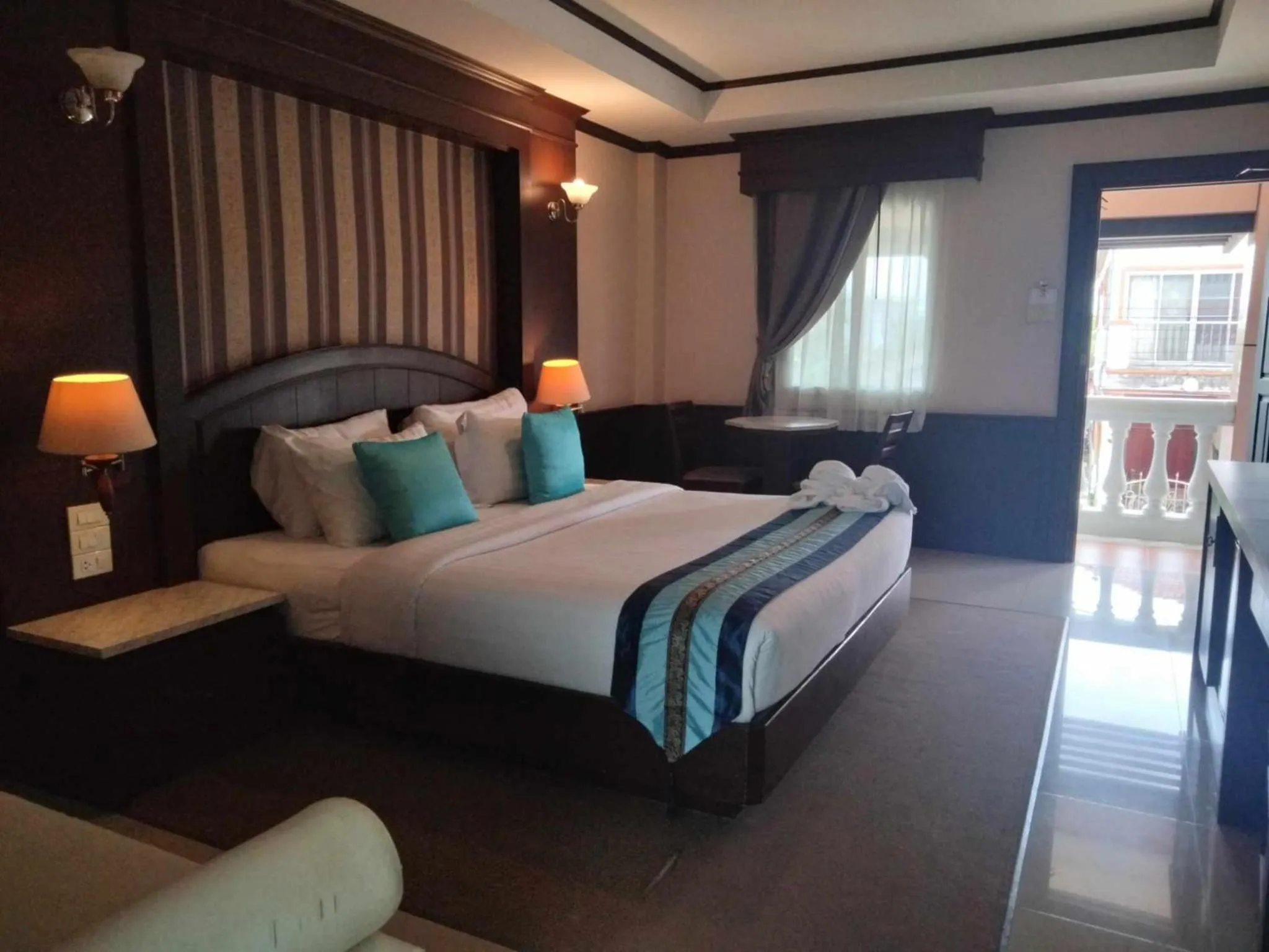 Bed in The Lion King Hotel Udonthani