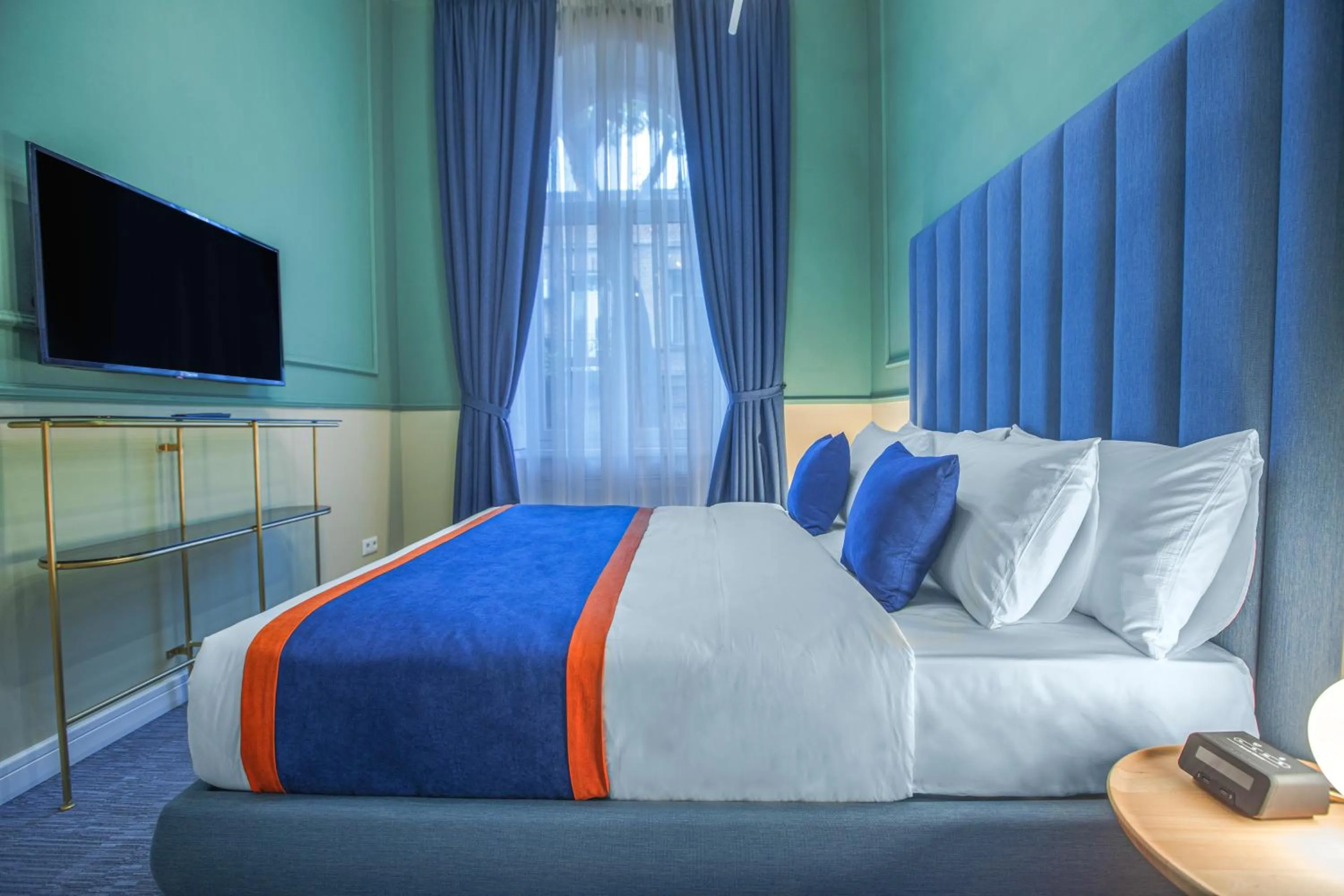 Bedroom, Bed in Heritage Hotel and Suites