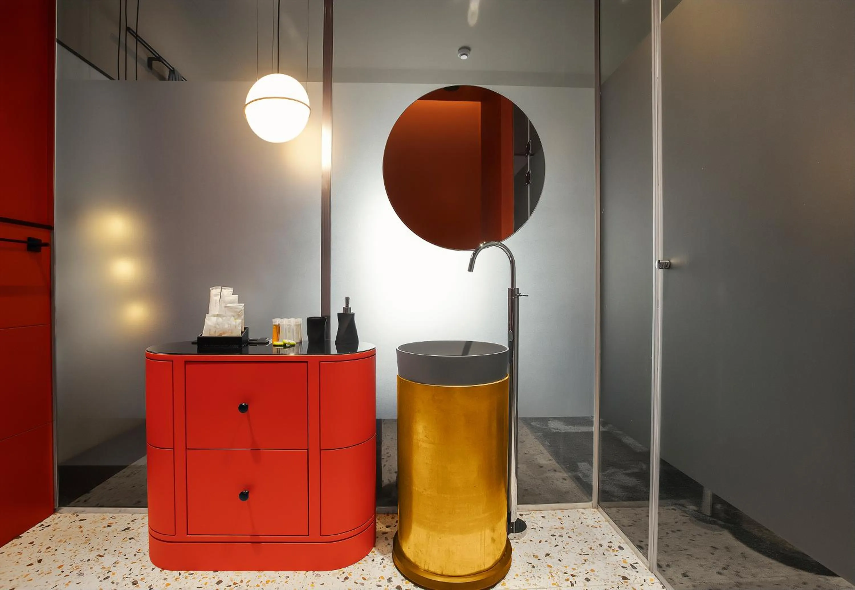 Bathroom in Heritage Hotel and Suites