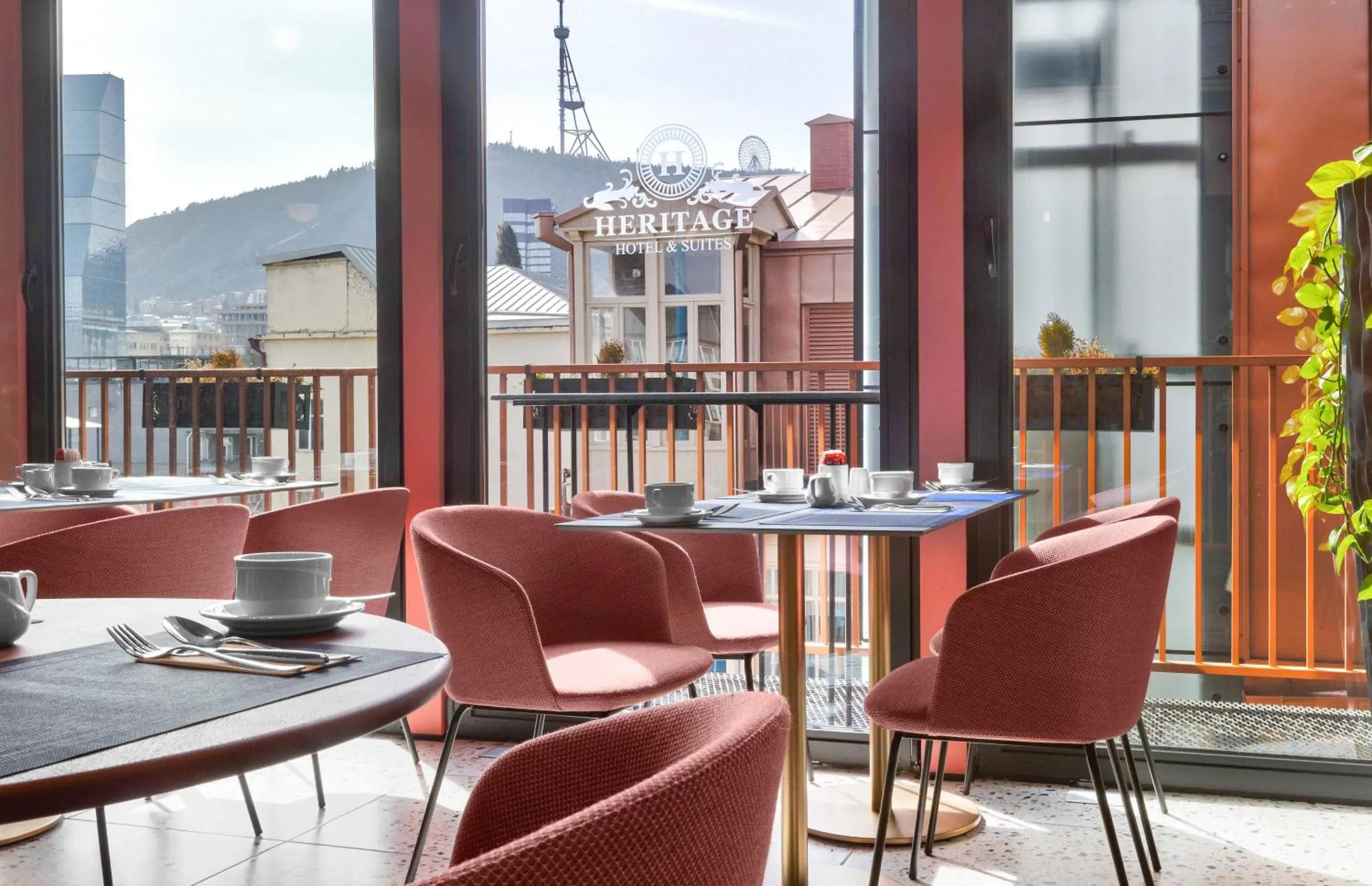 Restaurant/places to eat in Heritage Hotel and Suites Restaurant/places to eat in Heritage Hotel and Suites