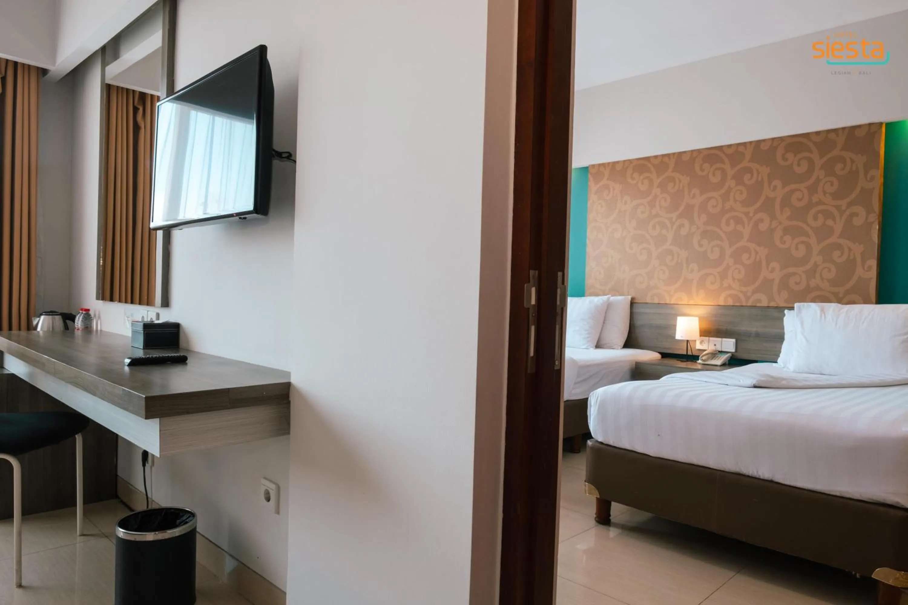 Bedroom, Bed in Siesta Legian