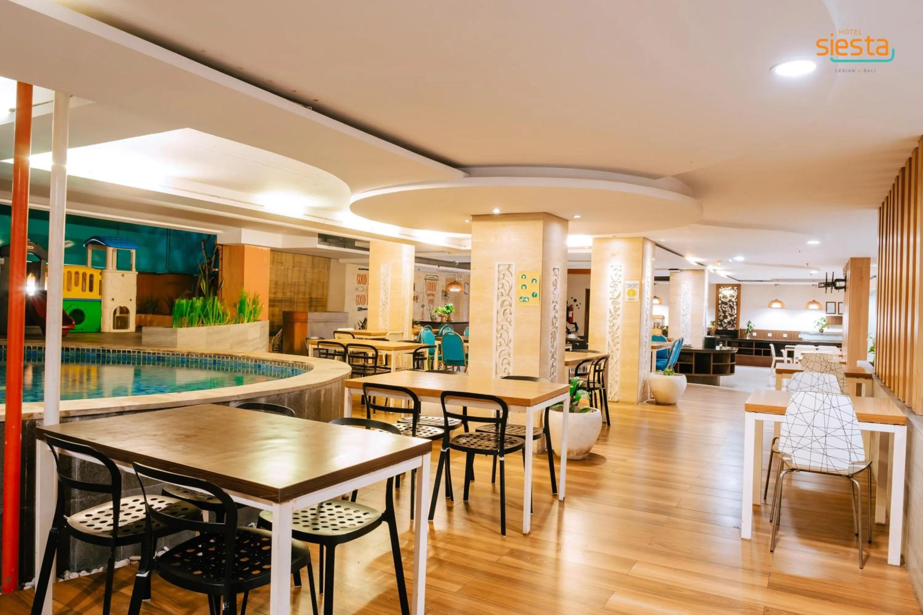 Restaurant/places to eat in Siesta Legian