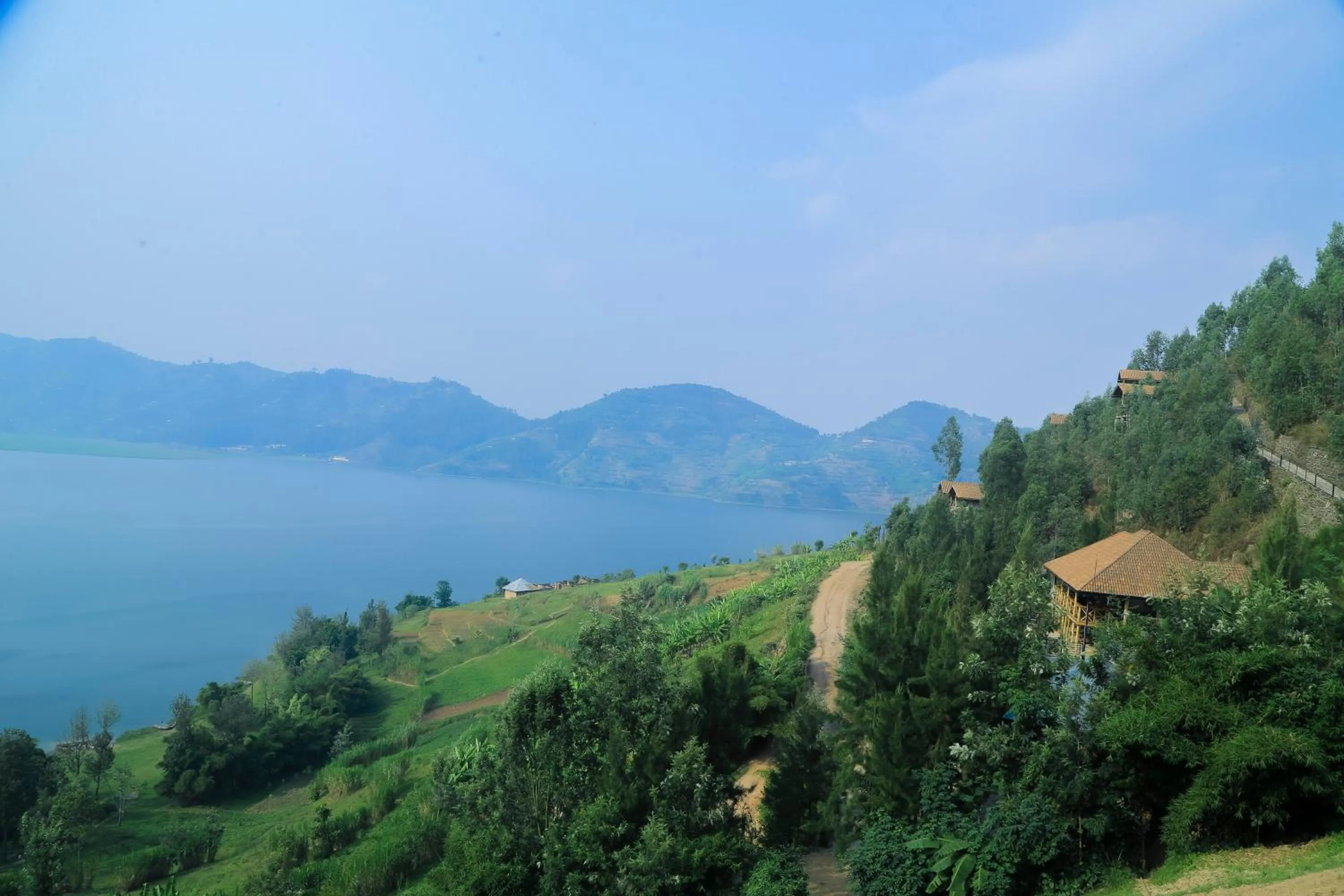 Lake view in My Hill Eco Lodge