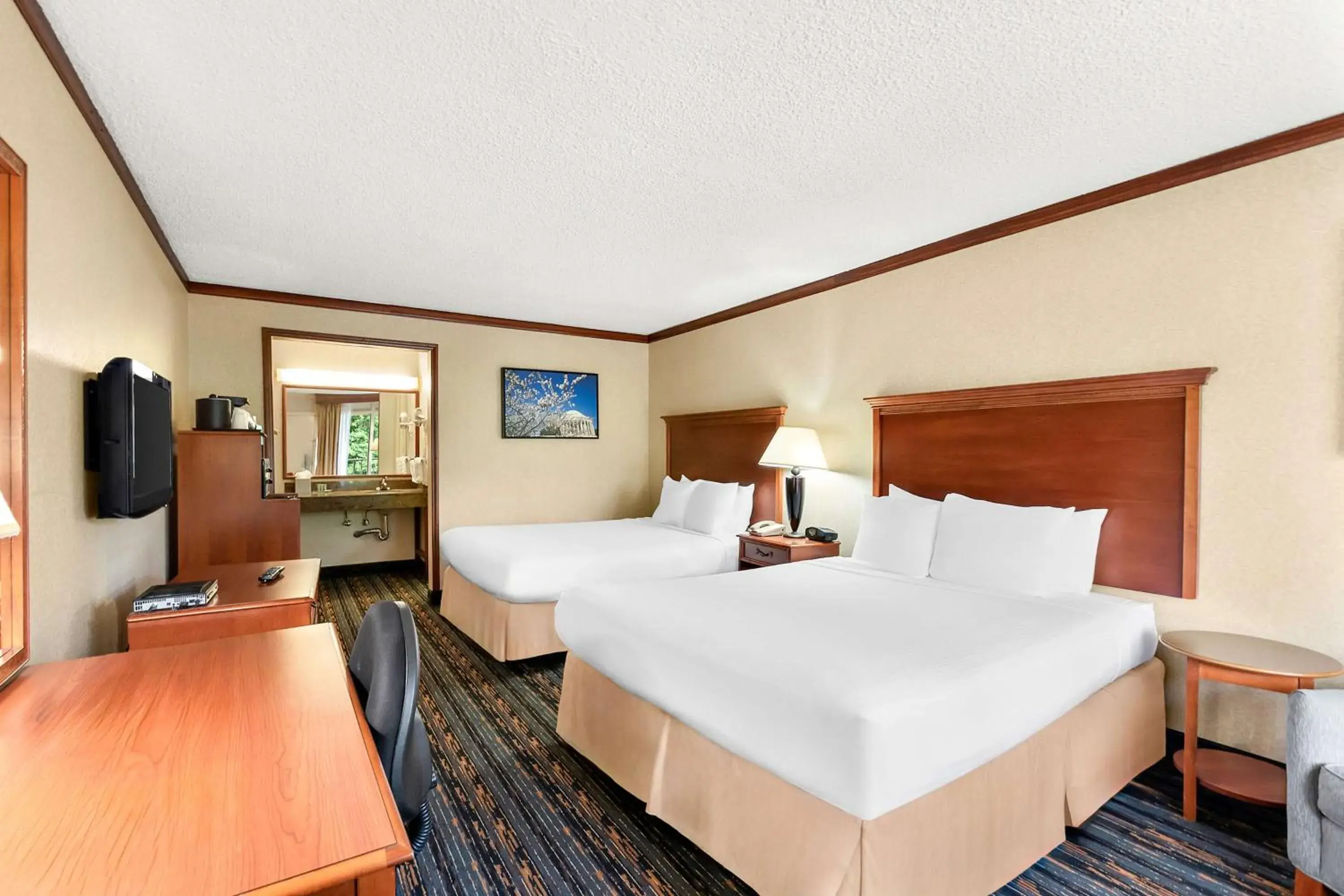 Queen Room with Two Queen Beds - Poolside/Non-Smoking in Best Western Fairfax City Queen Room with Two Queen Beds - Poolside/Non-Smoking in Best Western Fairfax City