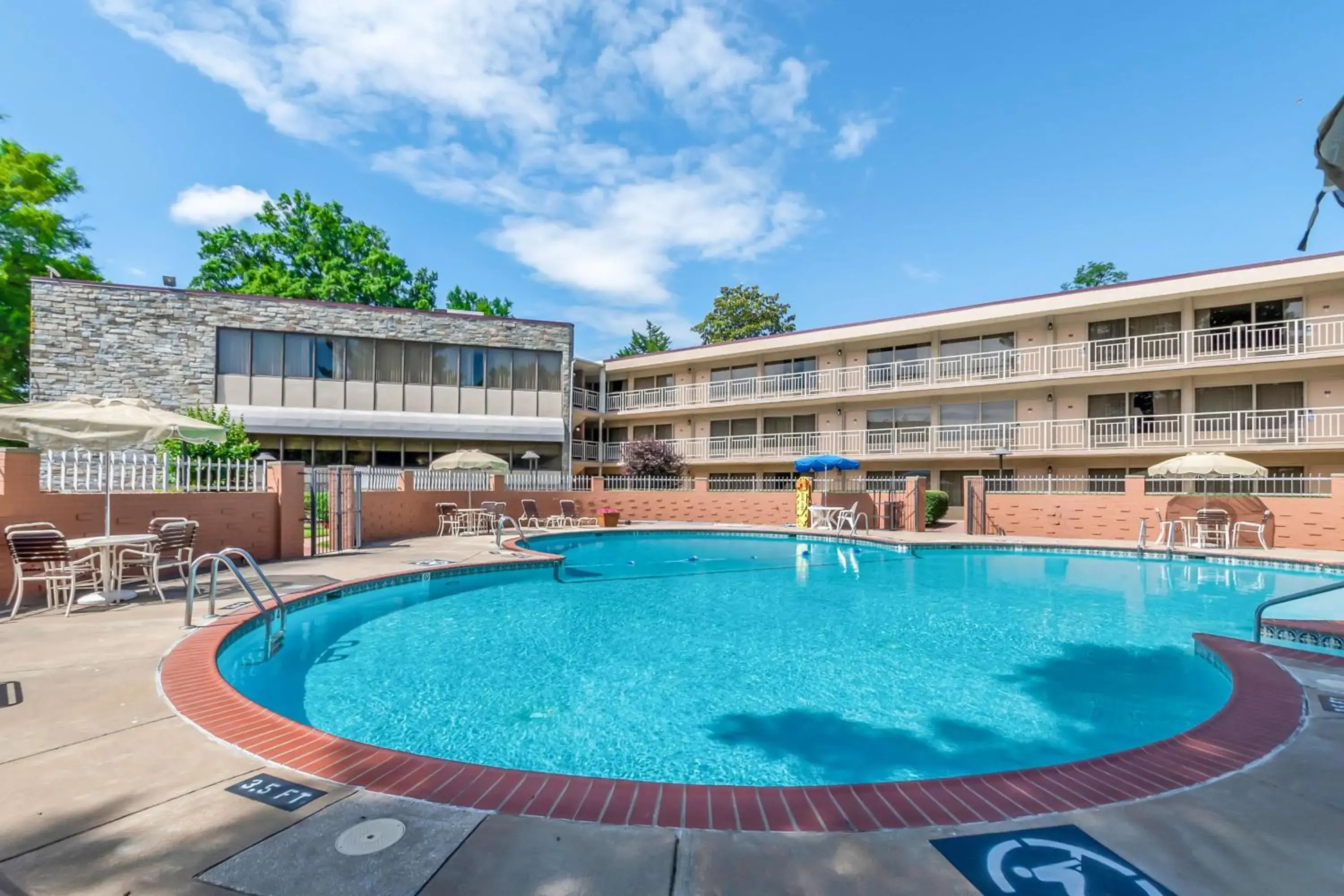 Pool view in Best Western Fairfax City Pool view in Best Western Fairfax City