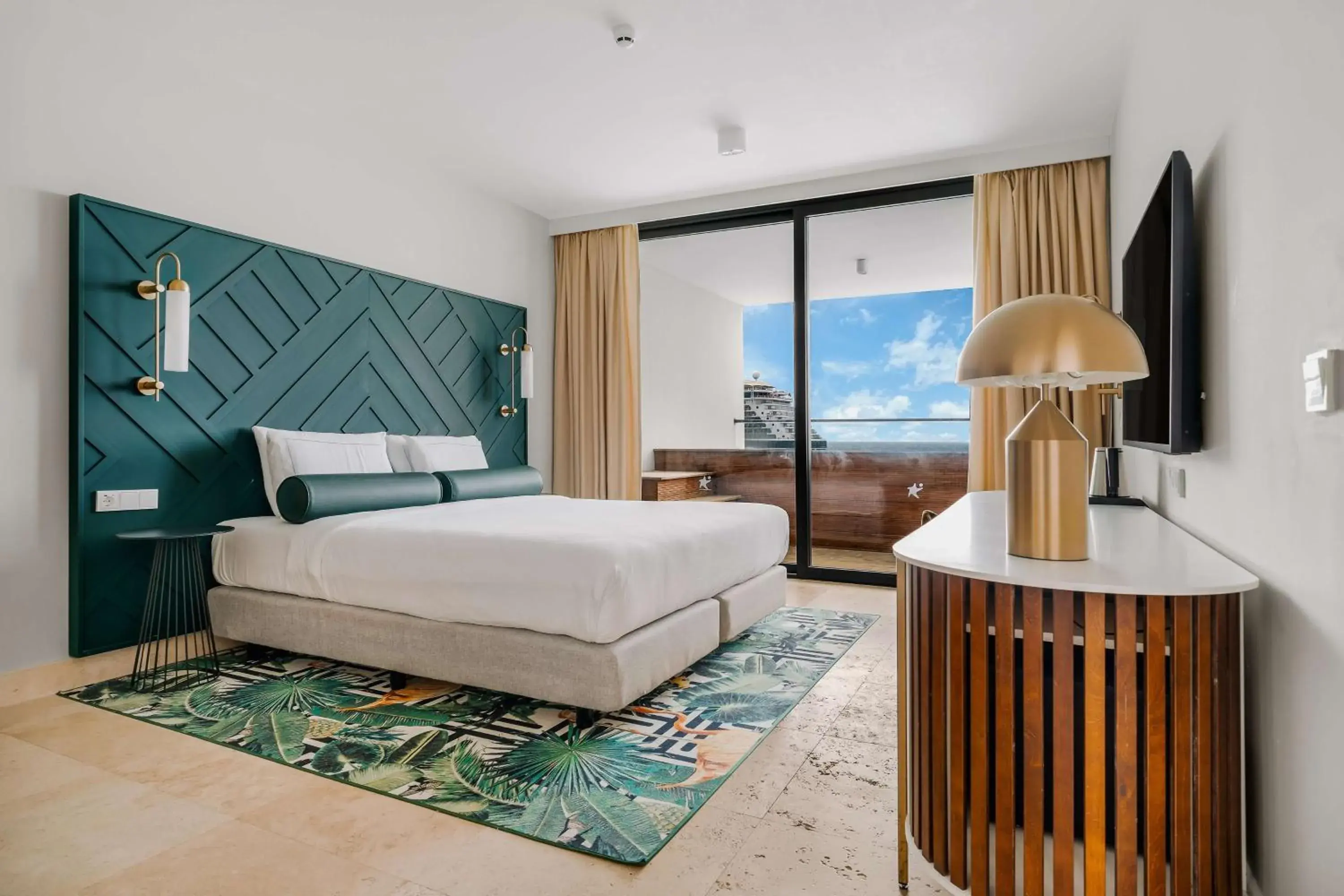 Bed in Mangrove Beach Corendon Curacao All-Inclusive Resort, Curio by Hilton Bed in Mangrove Beach Corendon Curacao All-Inclusive Resort, Curio by Hilton