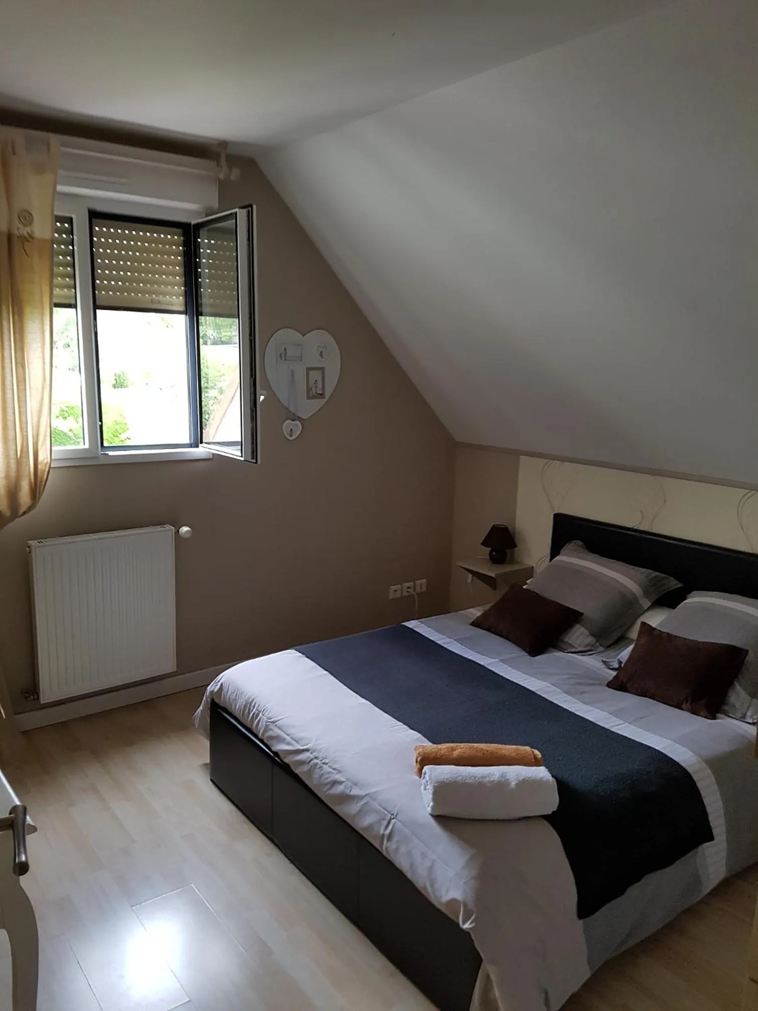 Bedroom, Bed in Chambres d'Hôtes Arques en Ciel