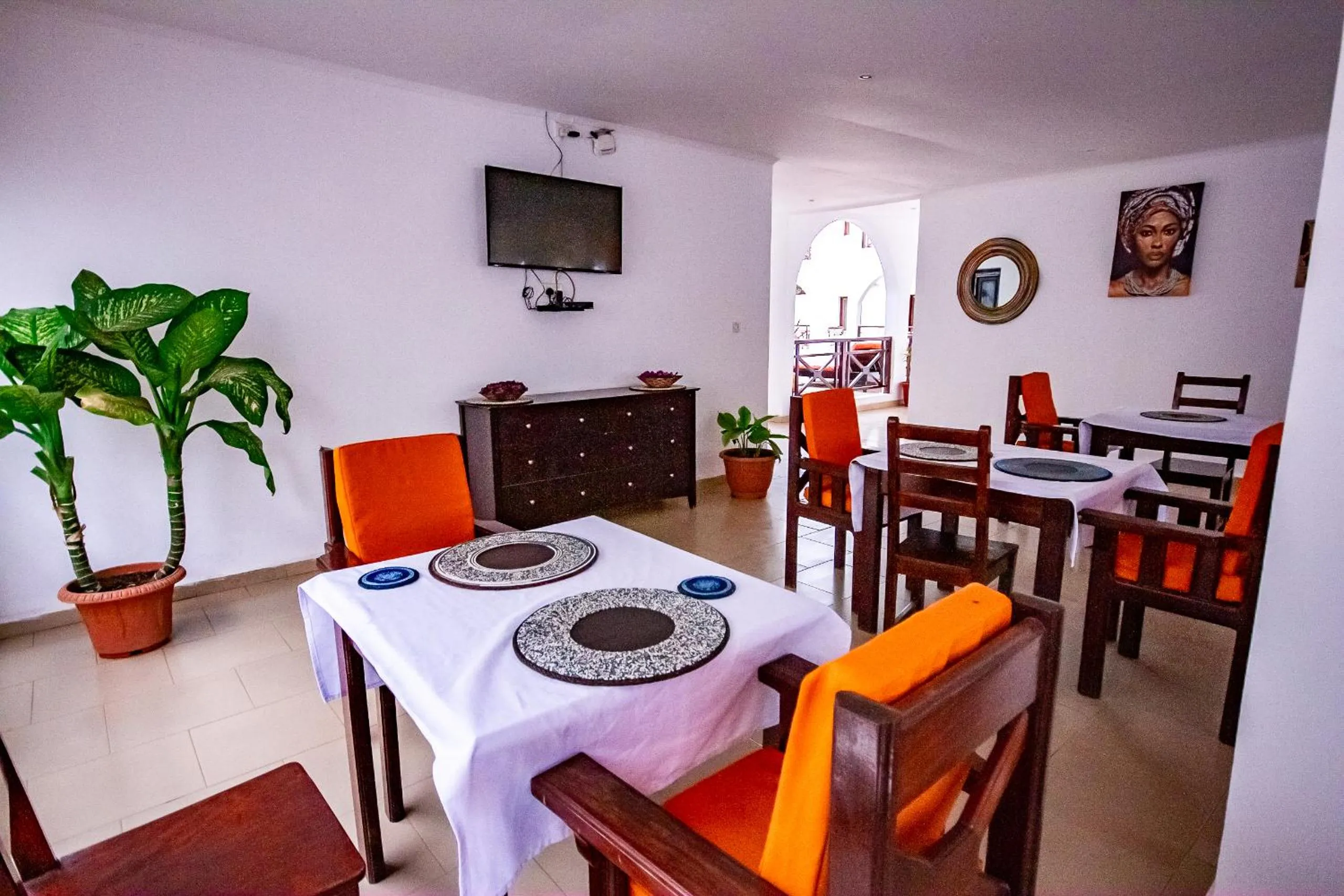 Restaurant/places to eat in Harmony Resort Boutique Hotel