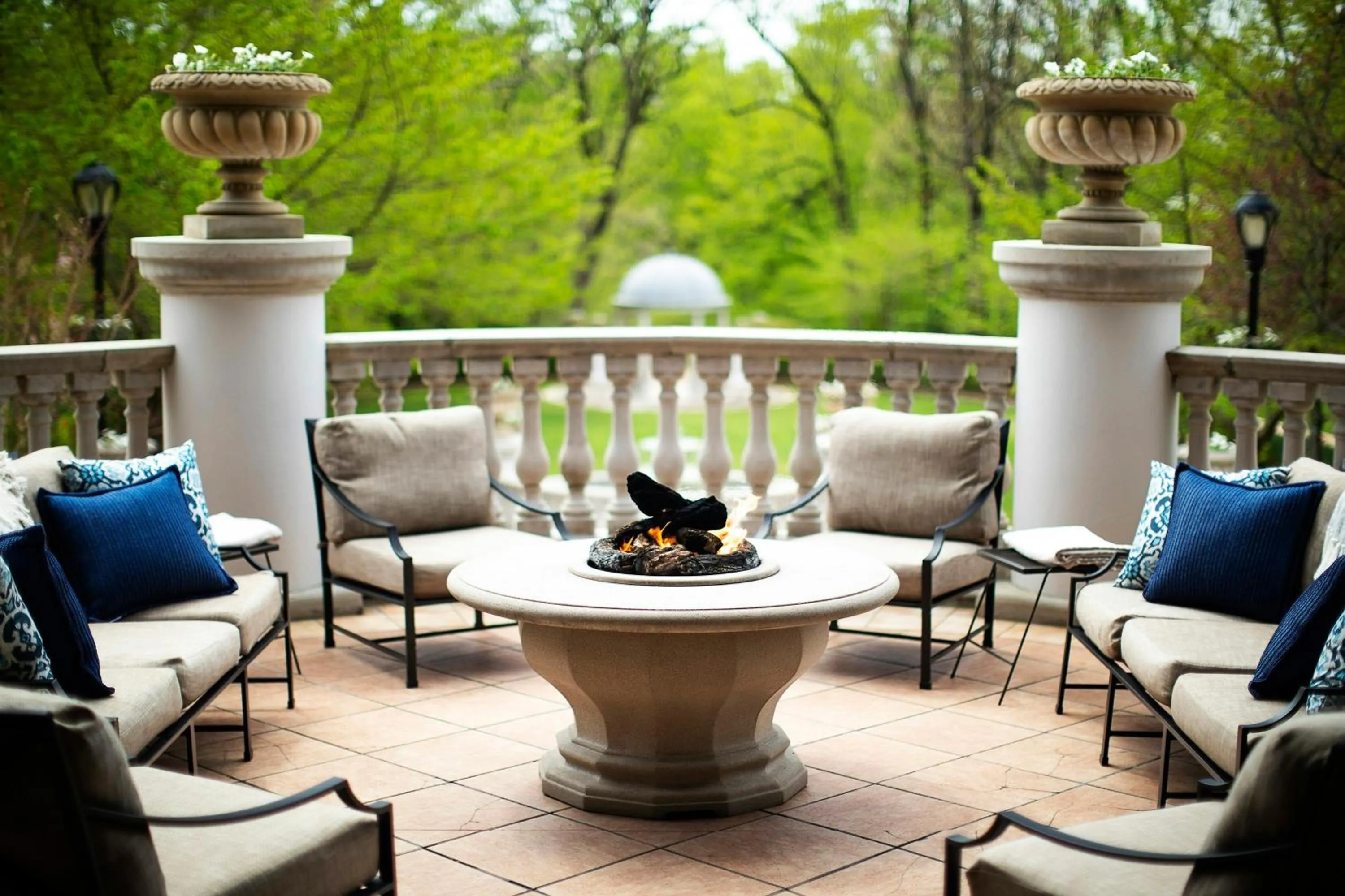 Property building in Omni Shoreham Hotel