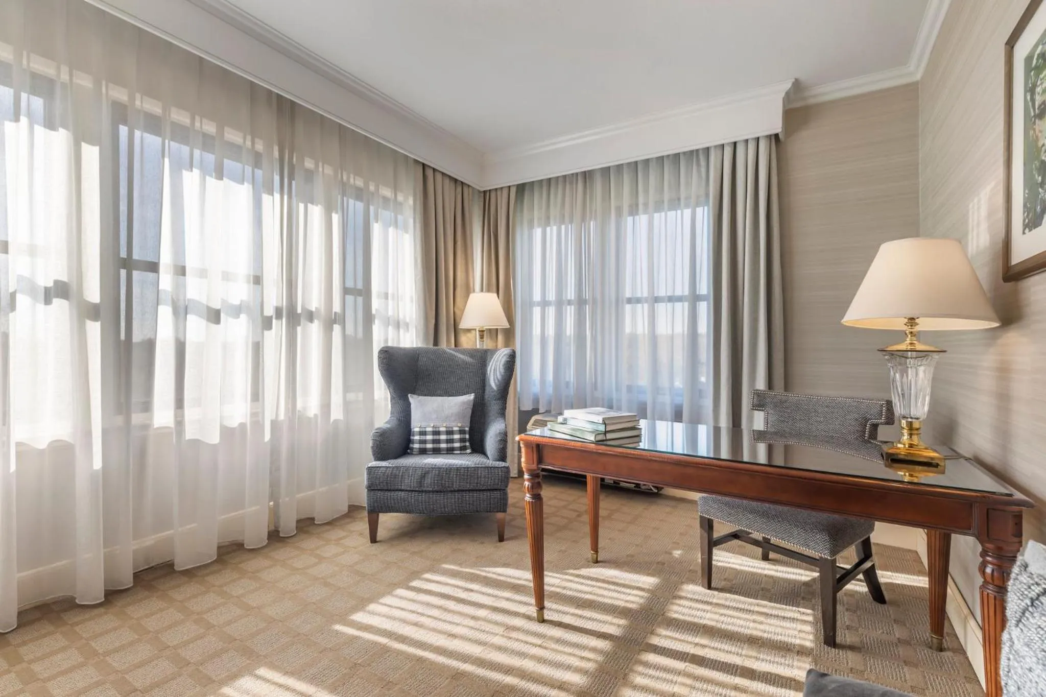 Floor plan in Omni Shoreham Hotel