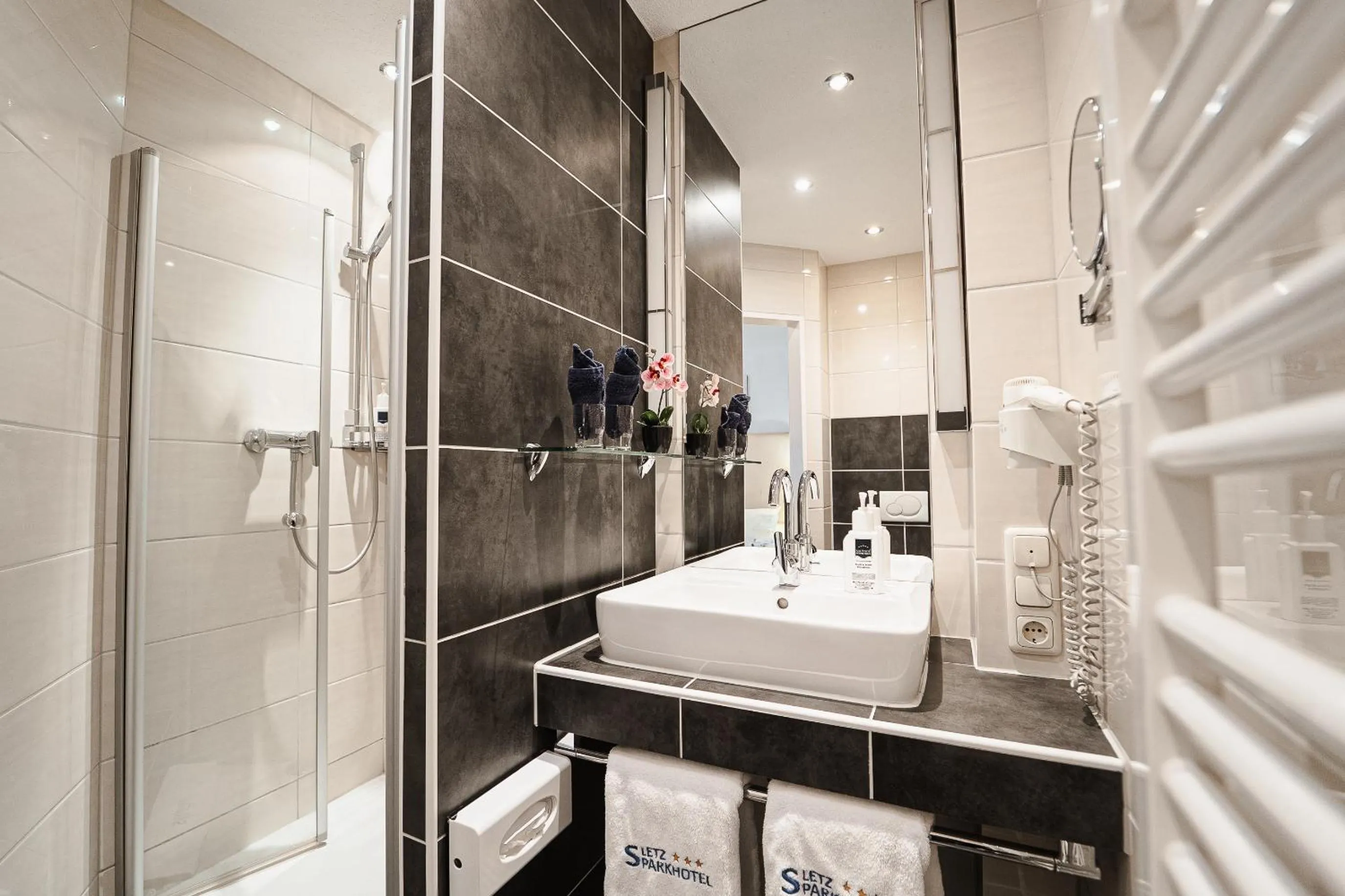 Bathroom in Sletz Parkhotel - Superior