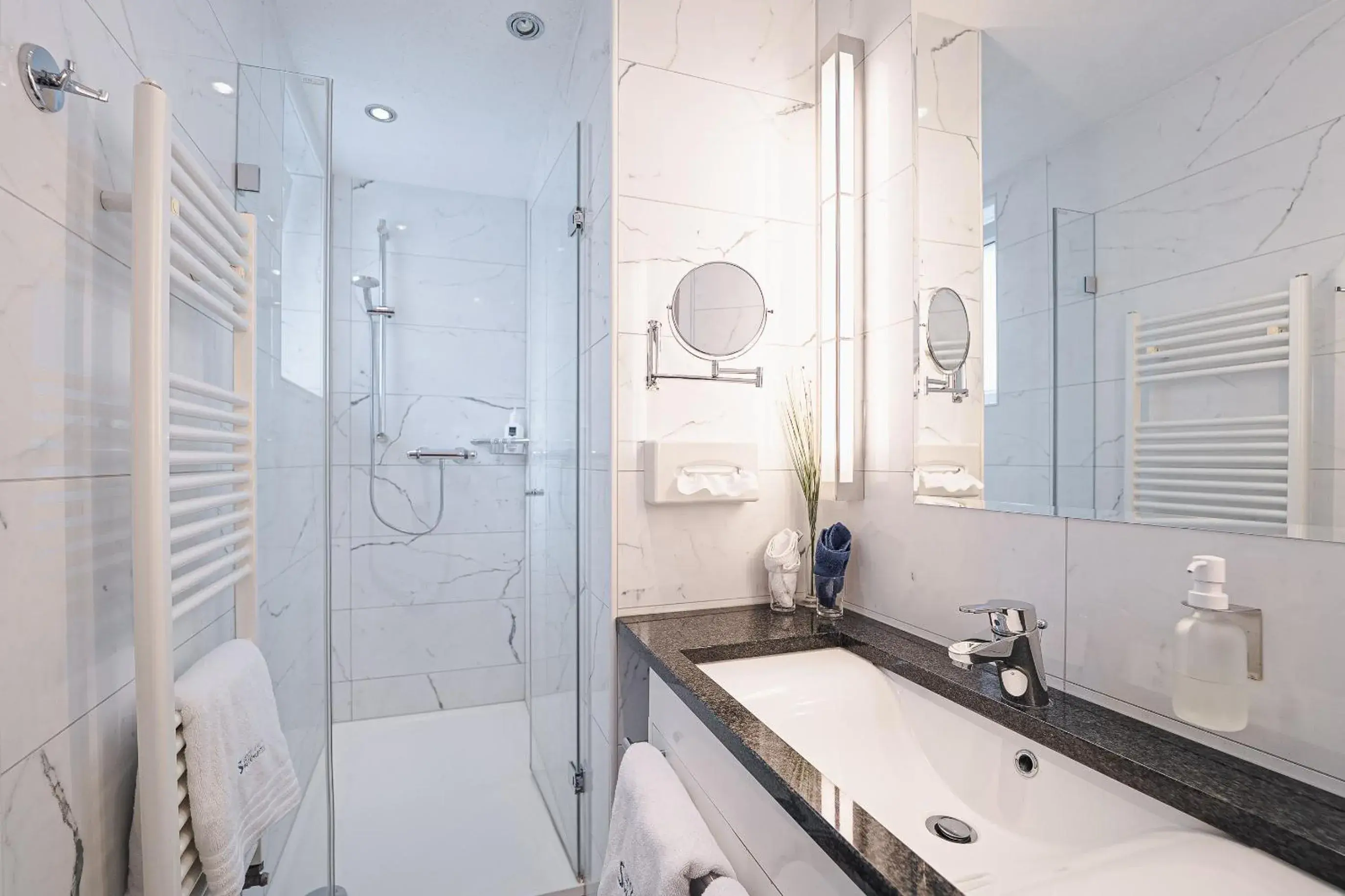 Bathroom in Sletz Parkhotel - Superior Bathroom in Sletz Parkhotel - Superior