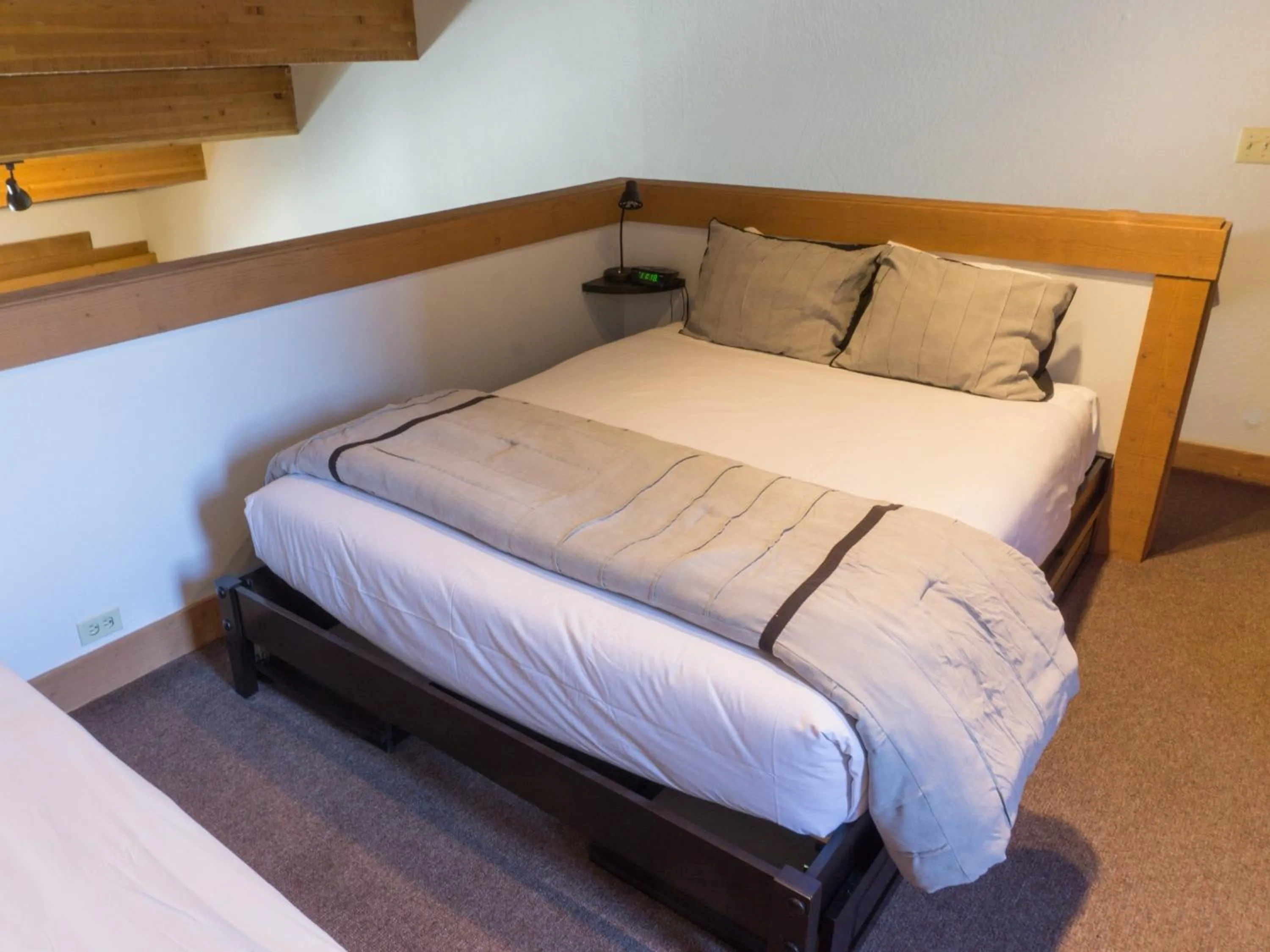 Bedroom, Bed in Northstar California Resort