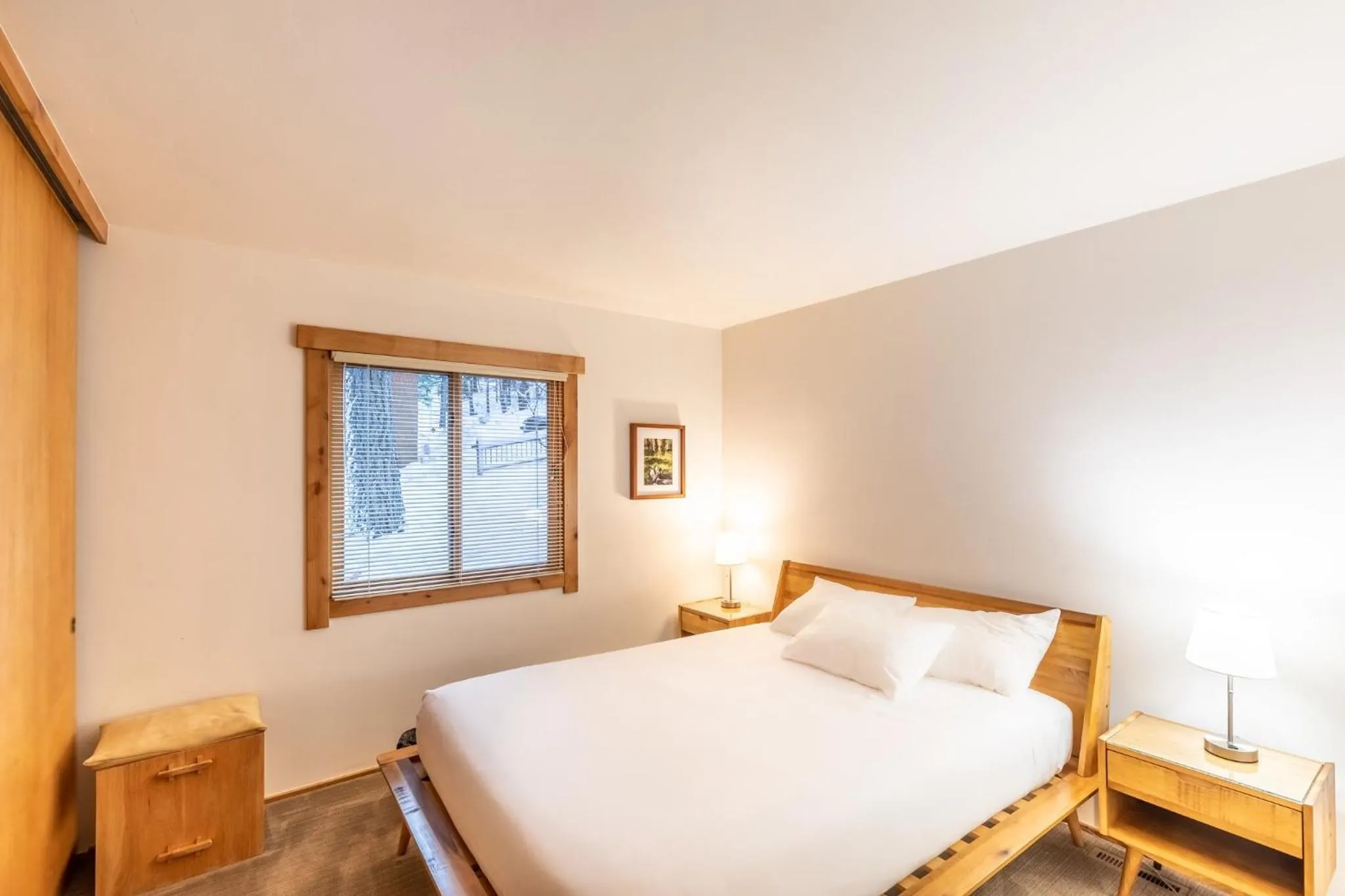 Bedroom, Bed in Northstar California Resort