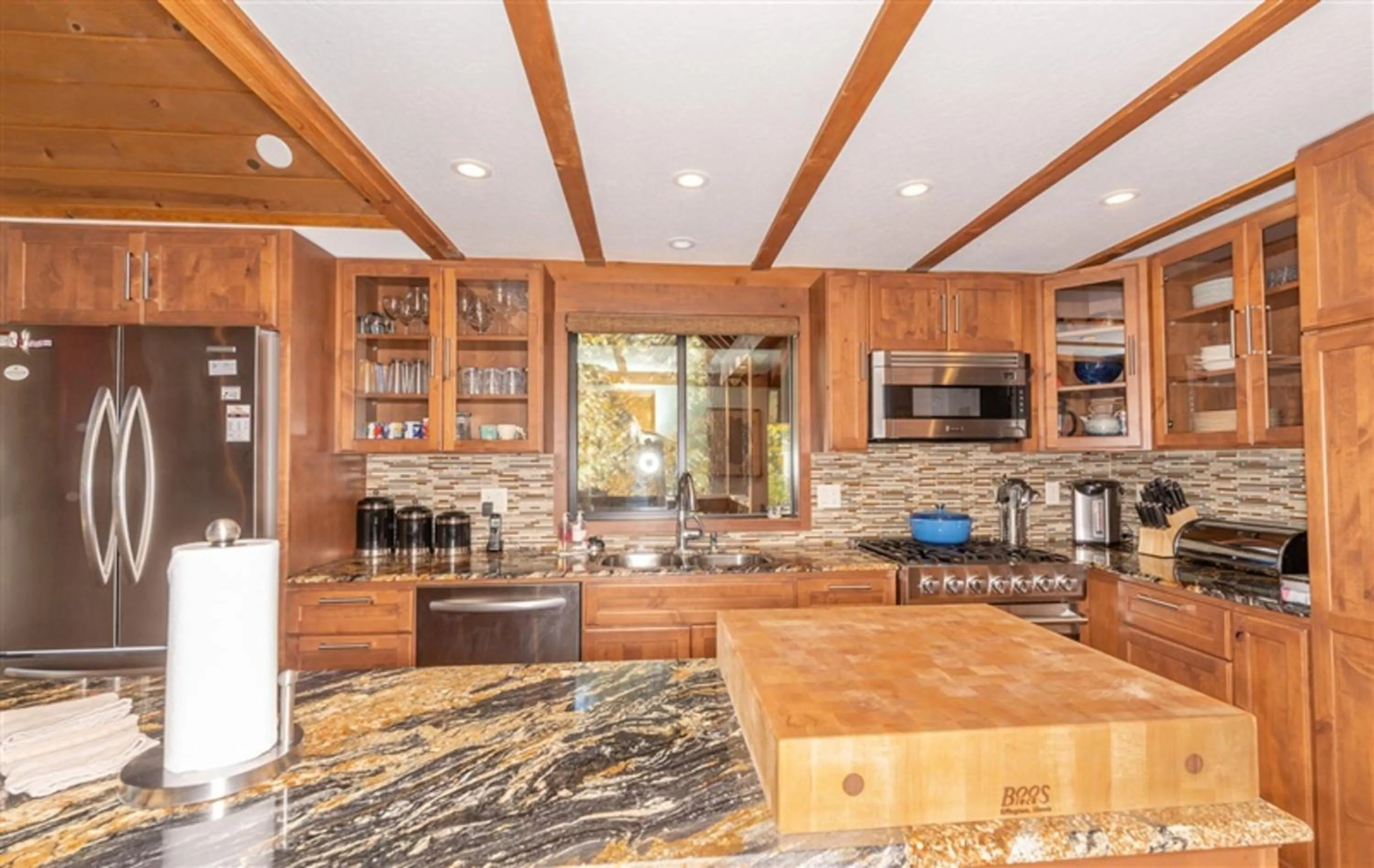 Kitchen or kitchenette in Northstar California Resort