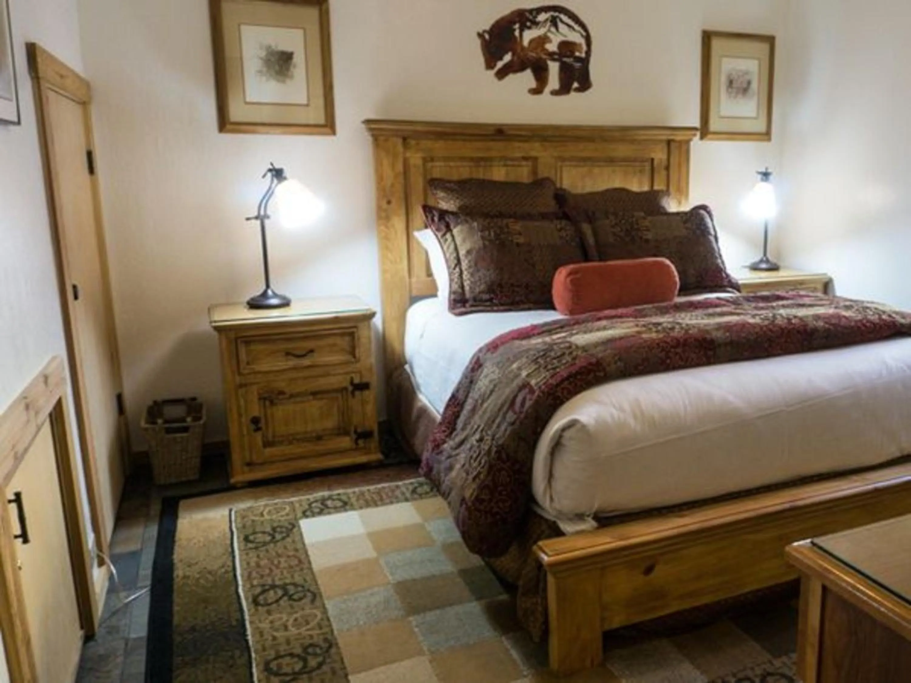 Bedroom, Bed in Northstar California Resort