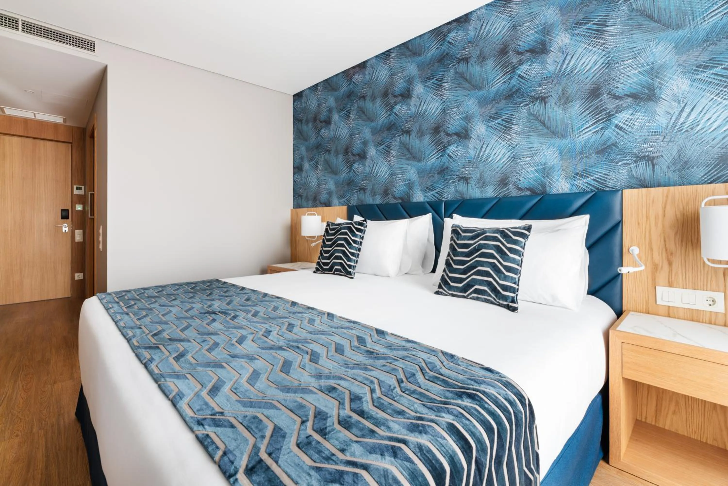 Bed in Eurostars Matosinhos